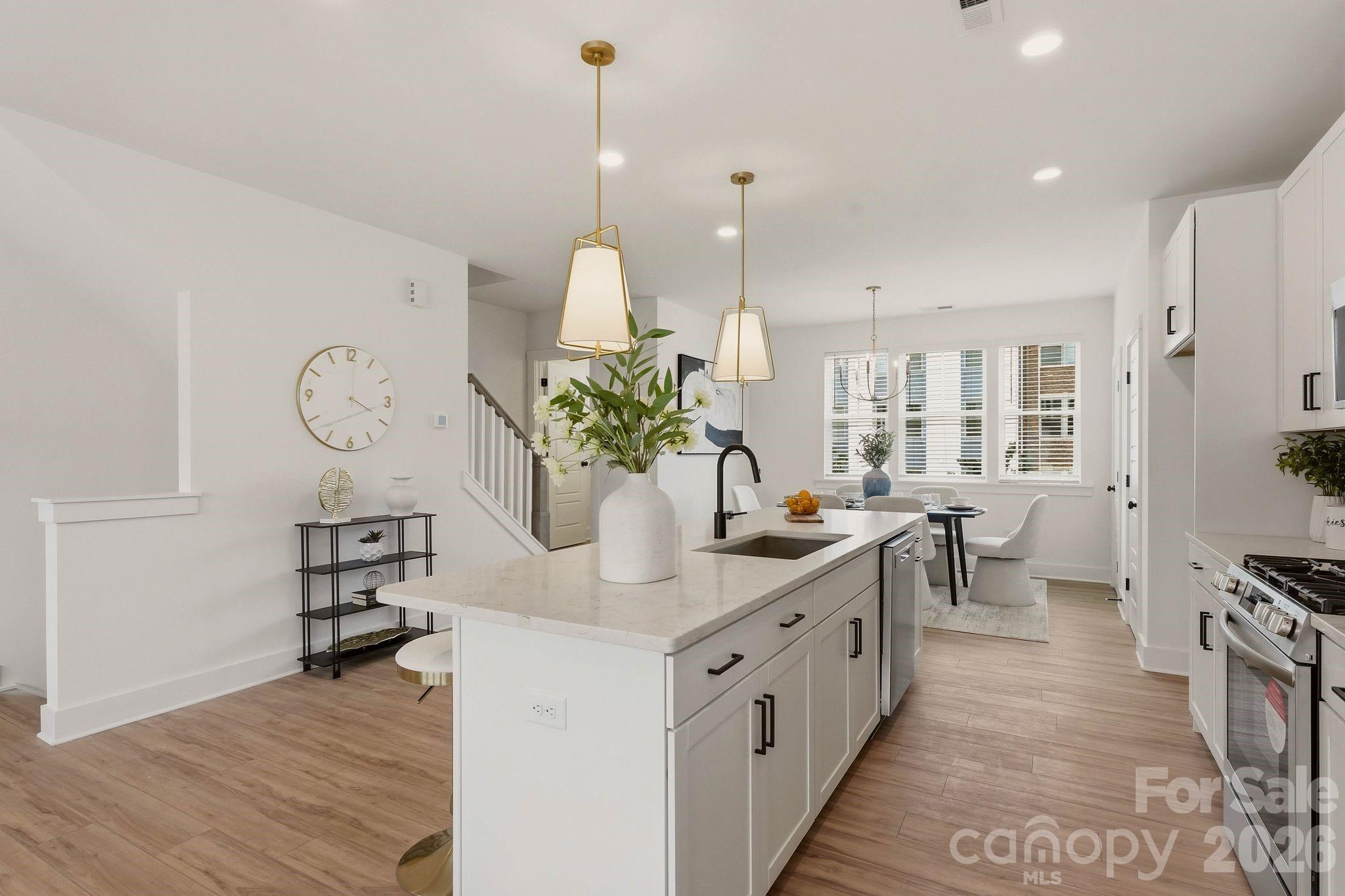 4011 Bass River Parkway — Charlotte