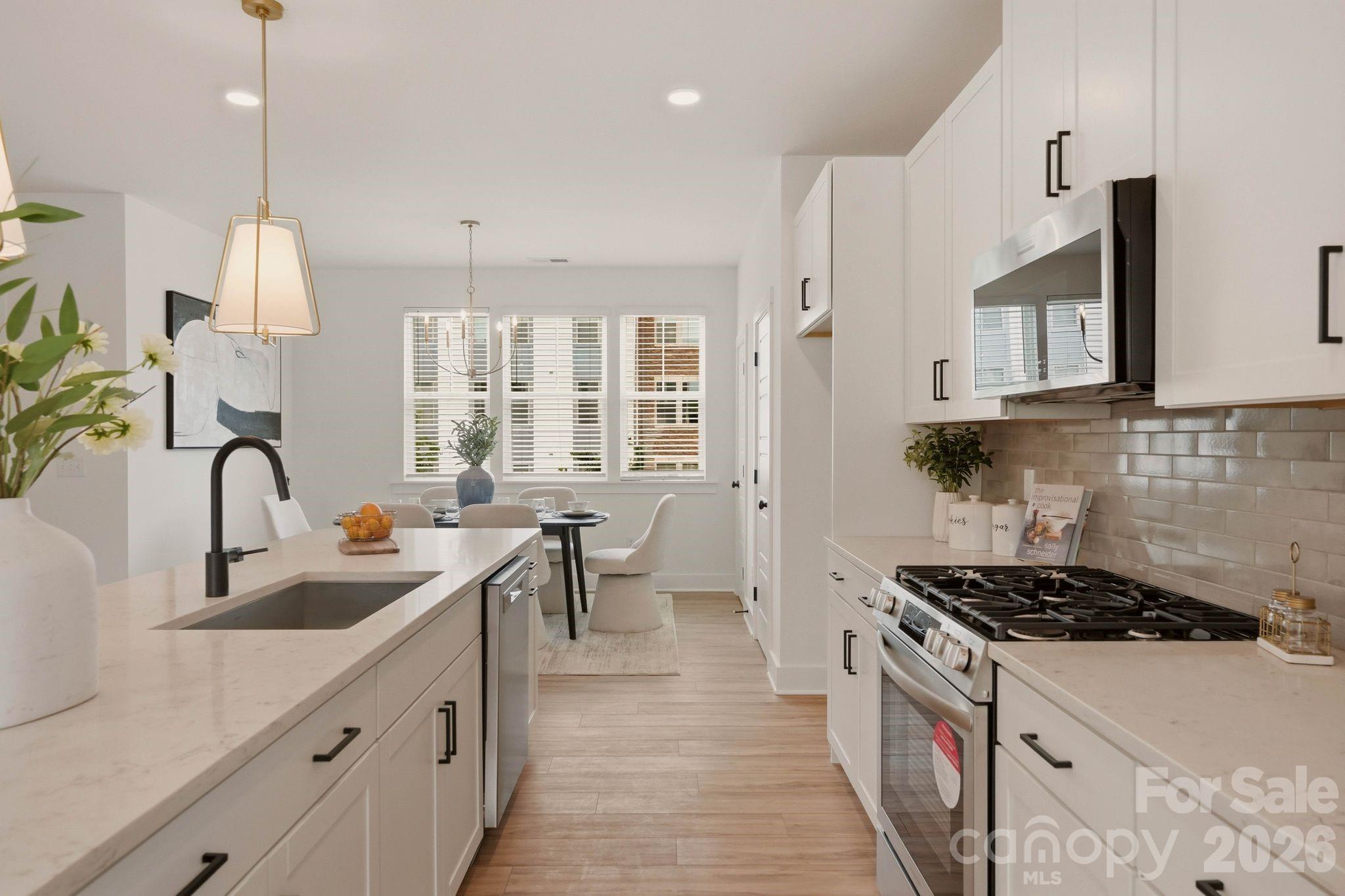 4011 Bass River Parkway — Charlotte