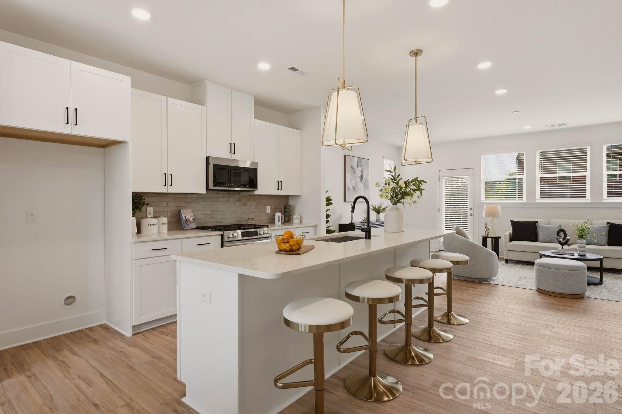 4011 Bass River Parkway — Charlotte