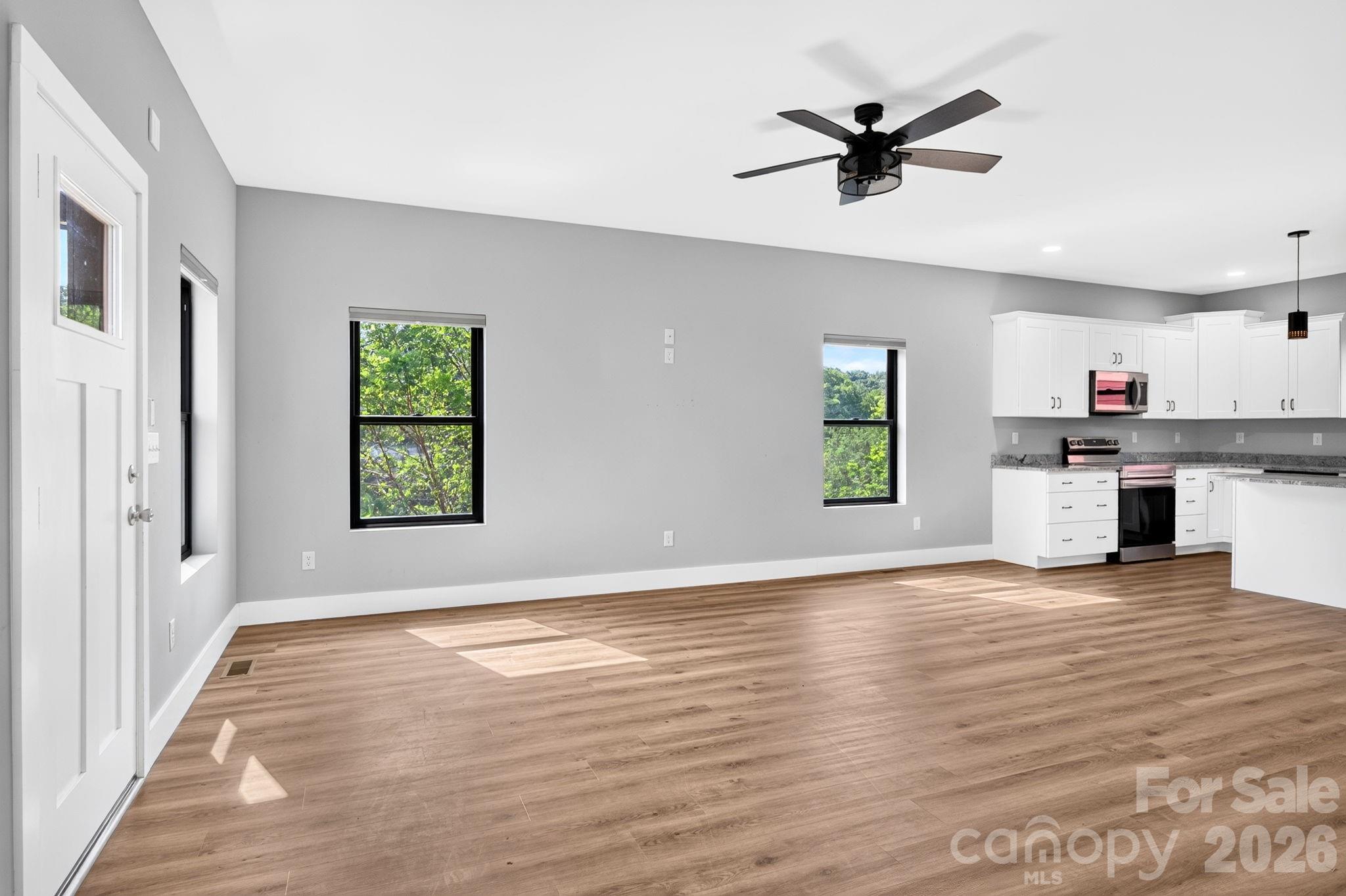 613 Salem Heights Lane — Swannanoa