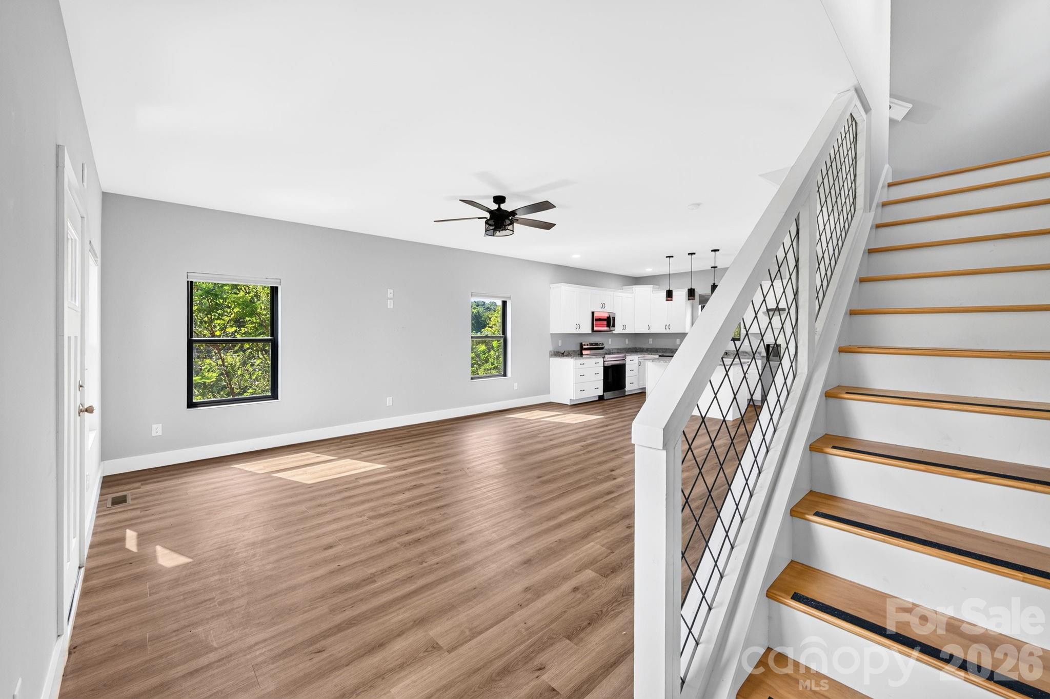 613 Salem Heights Lane — Swannanoa