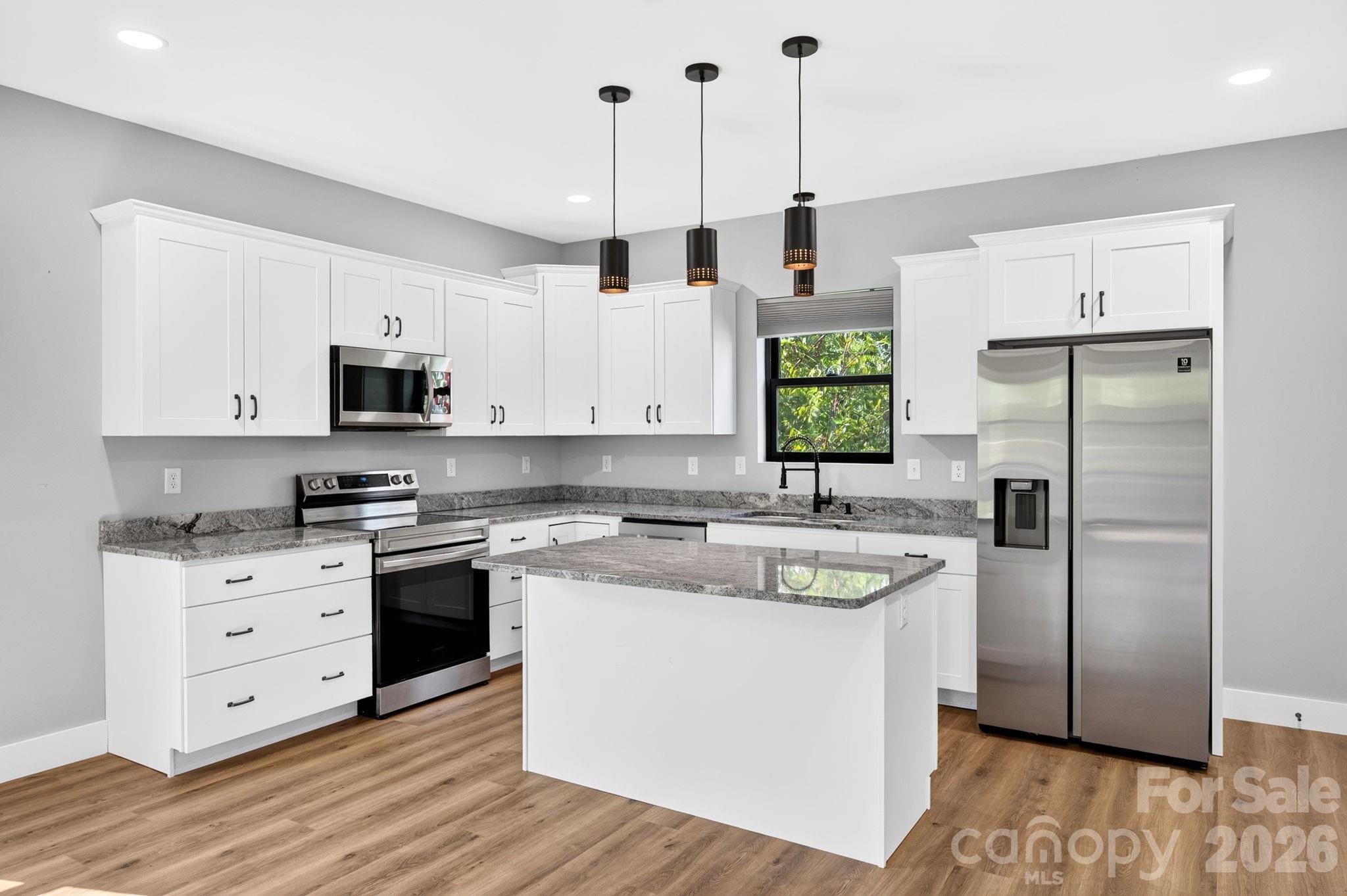 613 Salem Heights Lane — Swannanoa