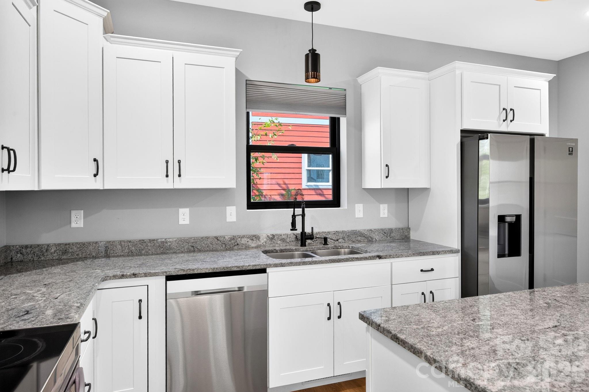 613 Salem Heights Lane — Swannanoa