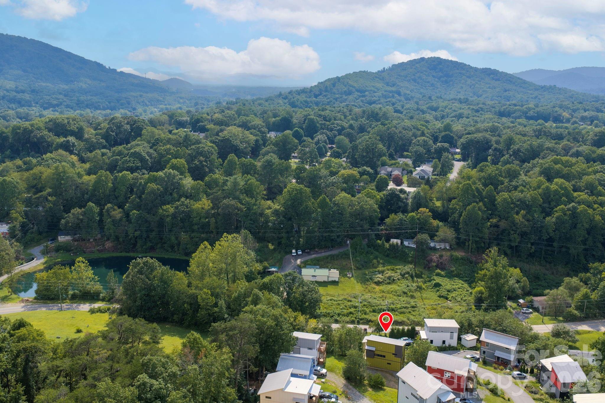 613 Salem Heights Lane — Swannanoa