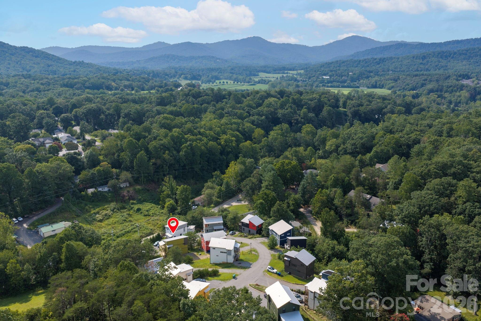 613 Salem Heights Lane — Swannanoa