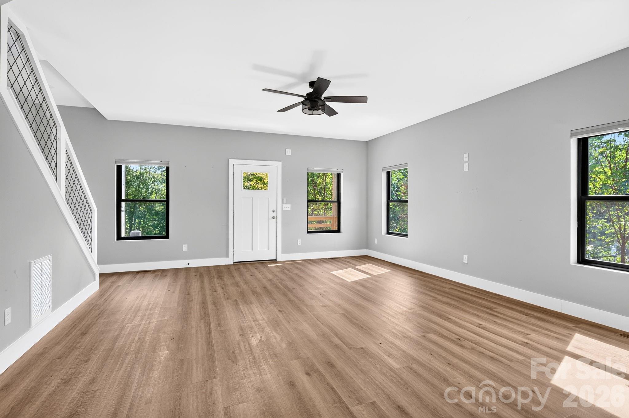 613 Salem Heights Lane — Swannanoa