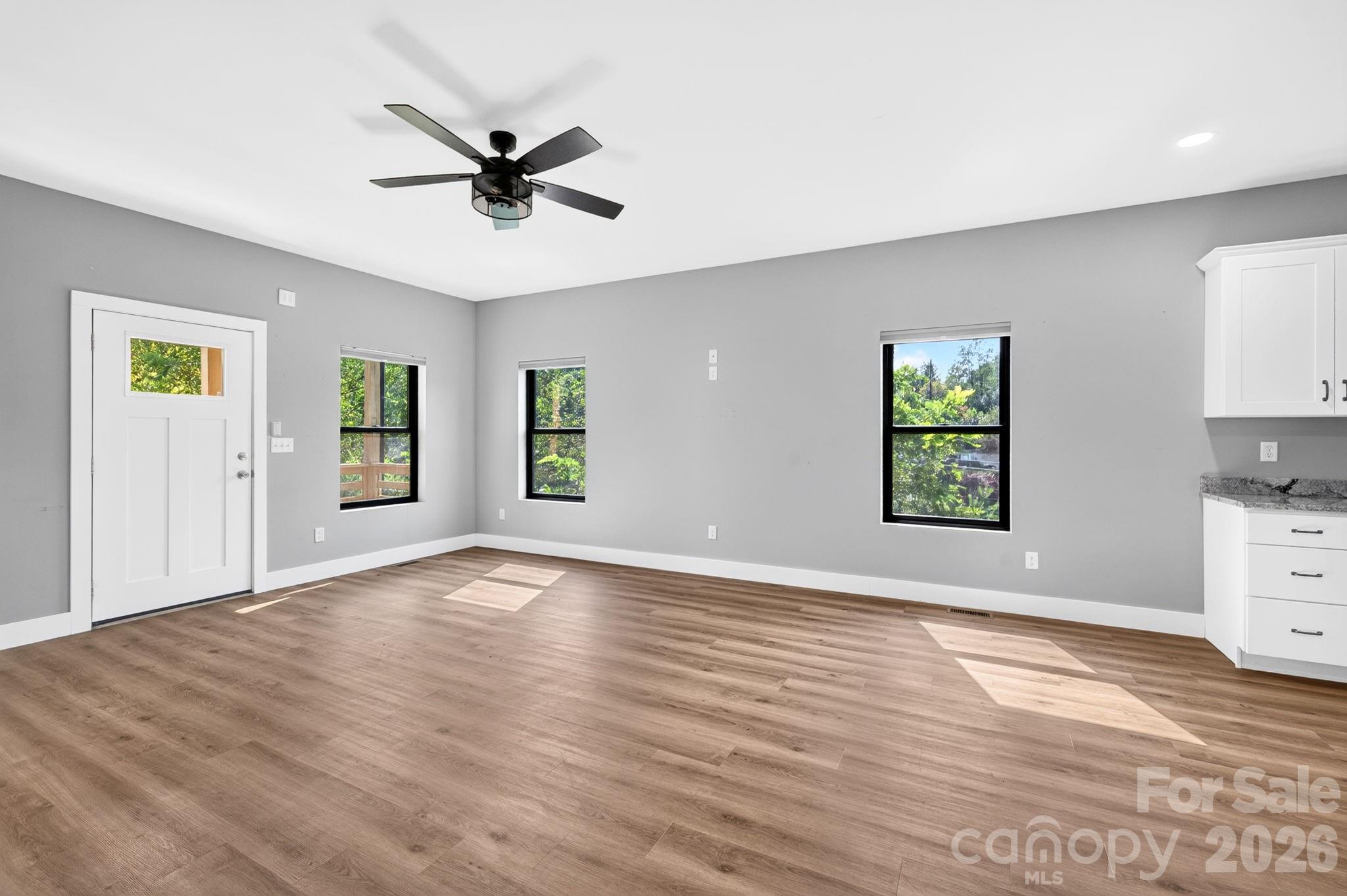 613 Salem Heights Lane — Swannanoa