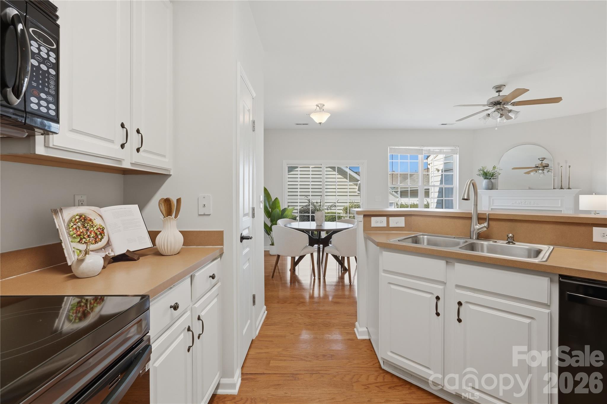 1028 Tabard Lane — Matthews