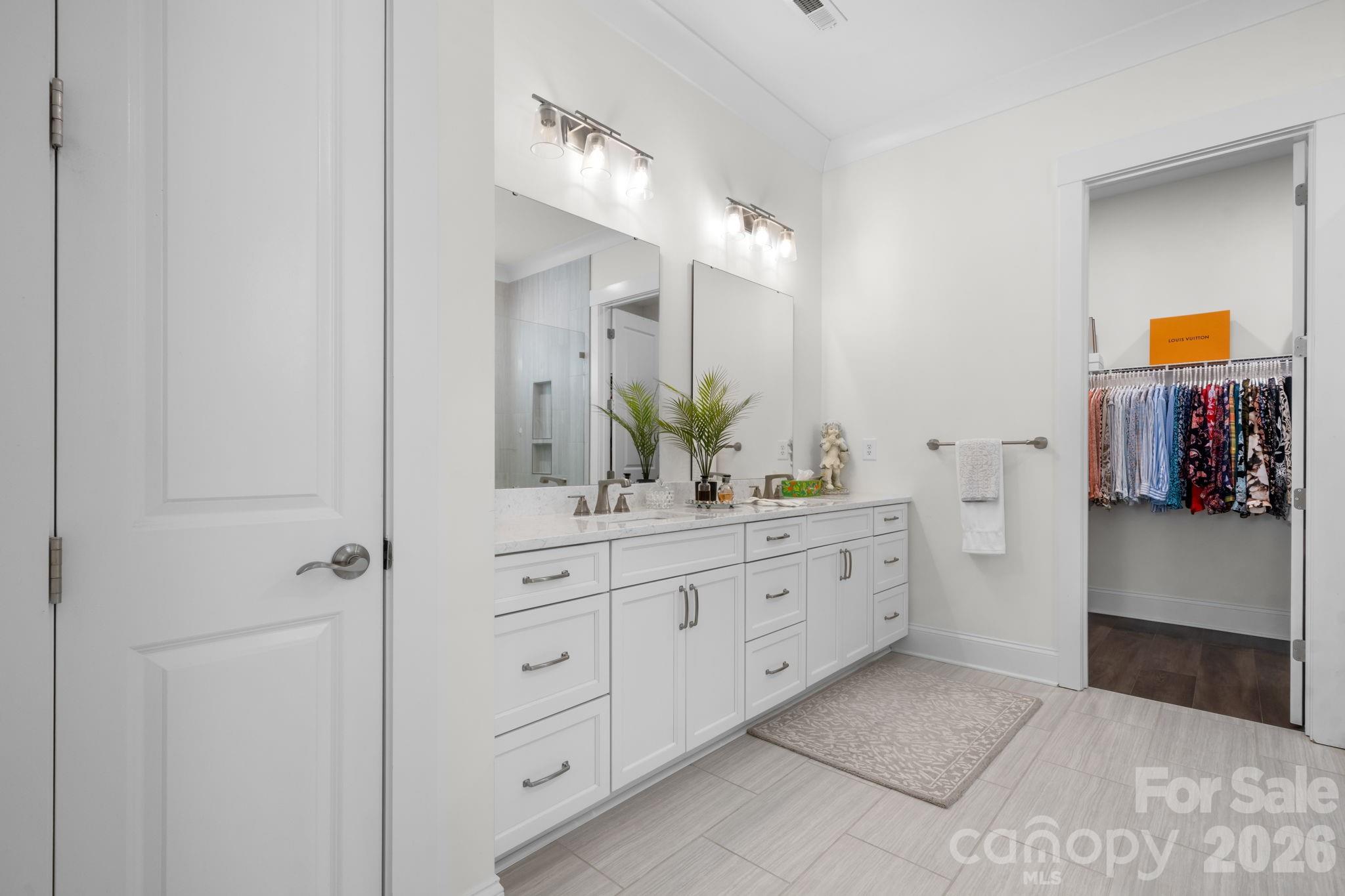 4526 Stellata Loop — Sherrills Ford