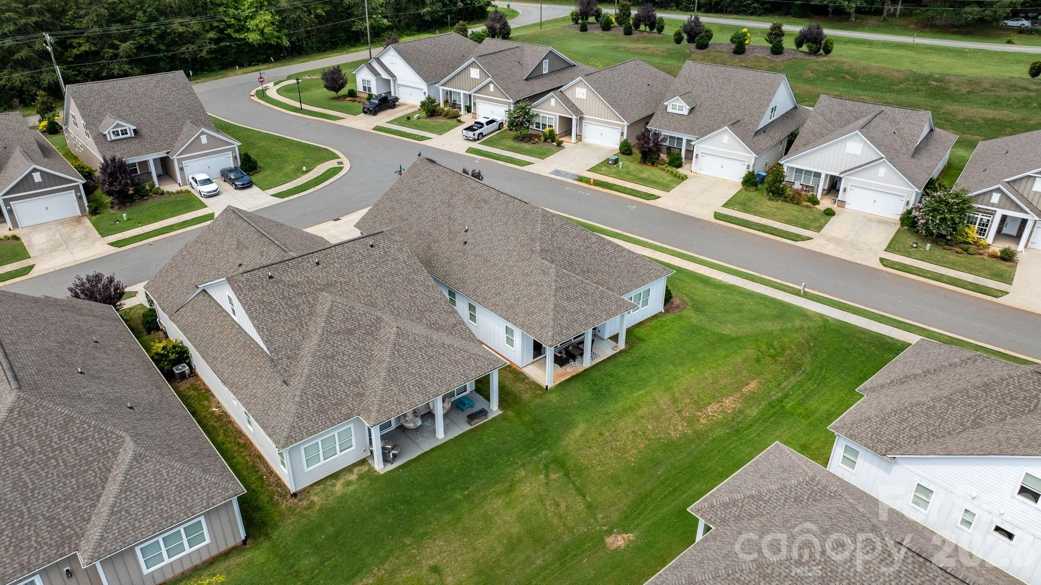 4526 Stellata Loop — Sherrills Ford
