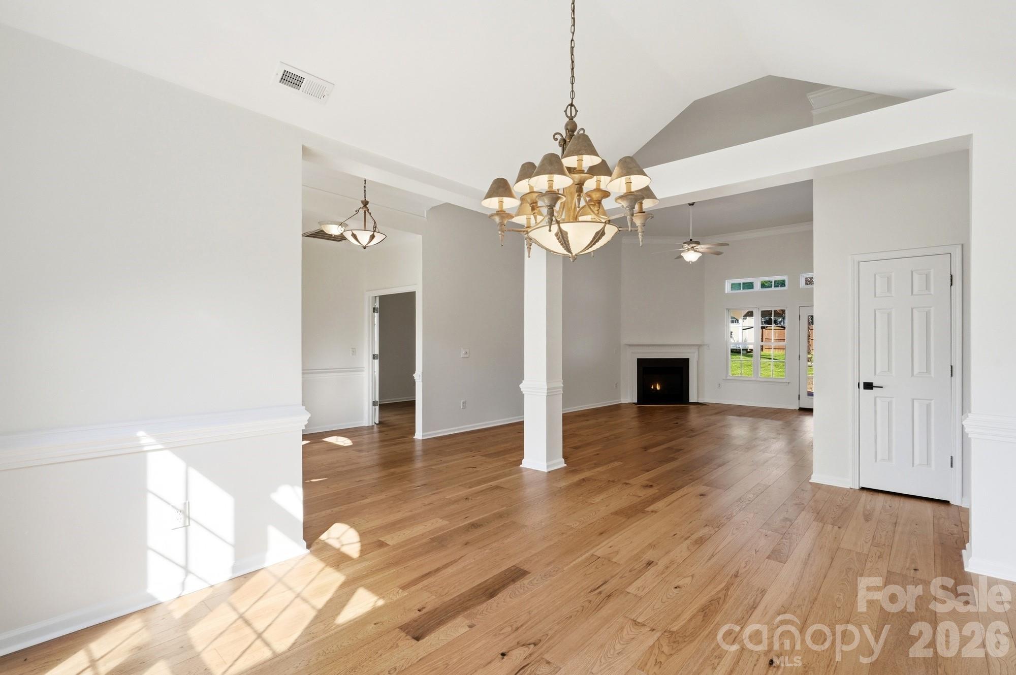 7877 Sedgebrook Drive E — Stanley