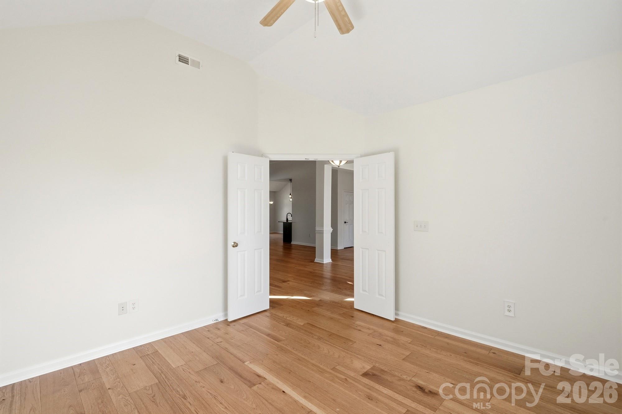 7877 Sedgebrook Drive E — Stanley