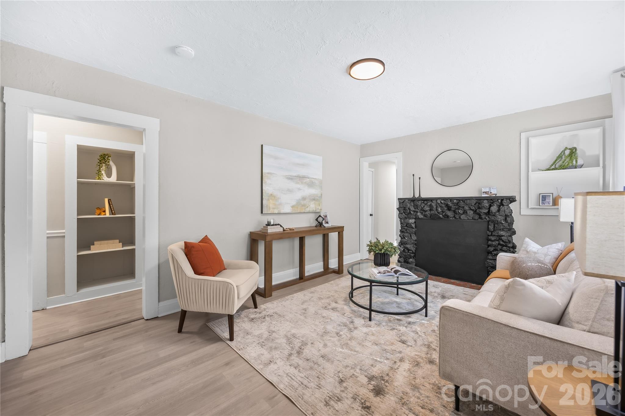 227 N Magnolia Street — Mooresville