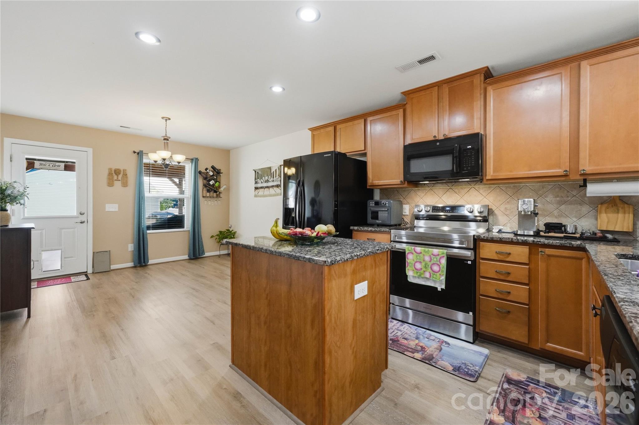 865 Willow Creek Drive — Gastonia