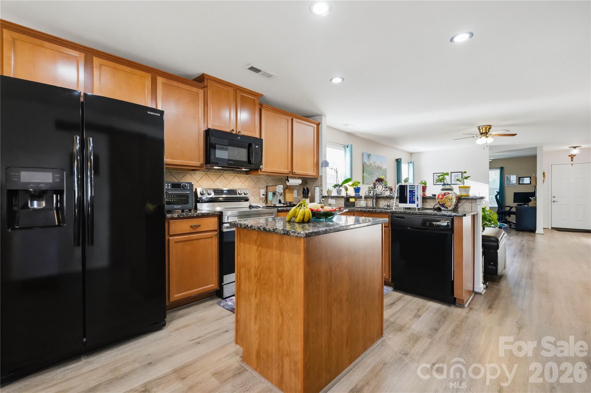 865 Willow Creek Drive — Gastonia