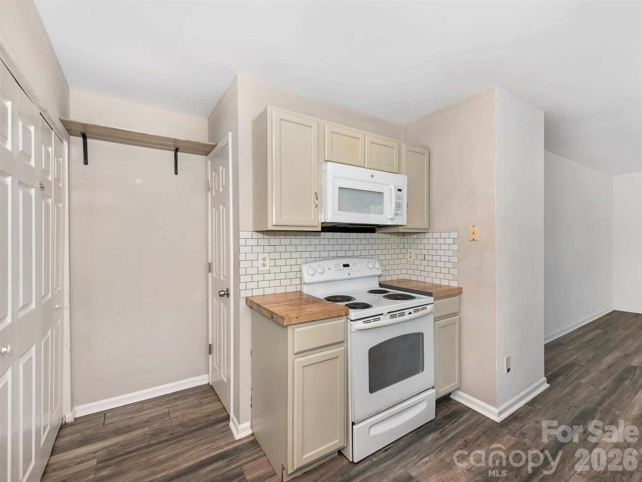 2710 Blackberry Ridge Lane — Charlotte