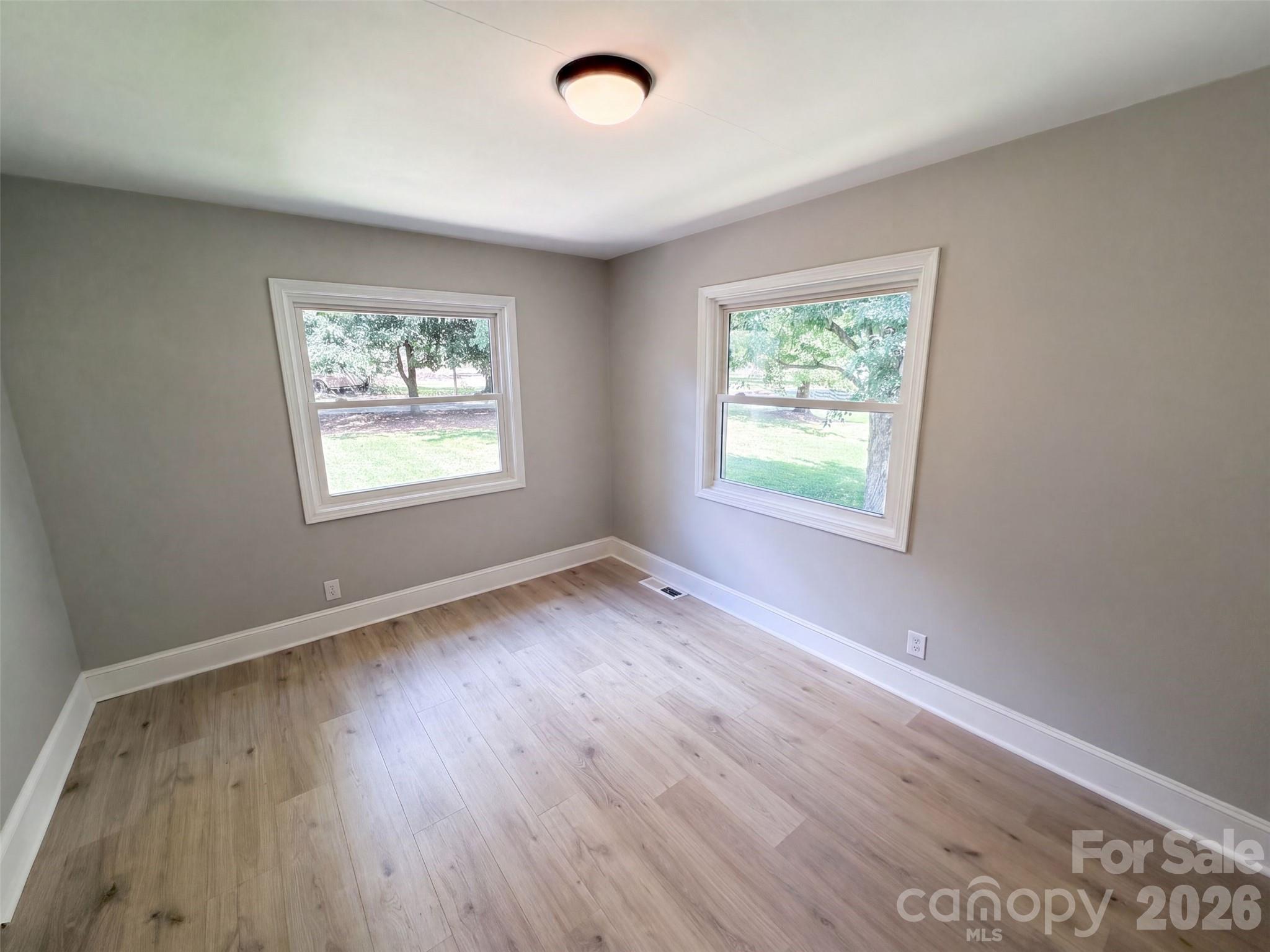 8519 Denbur Drive — Charlotte