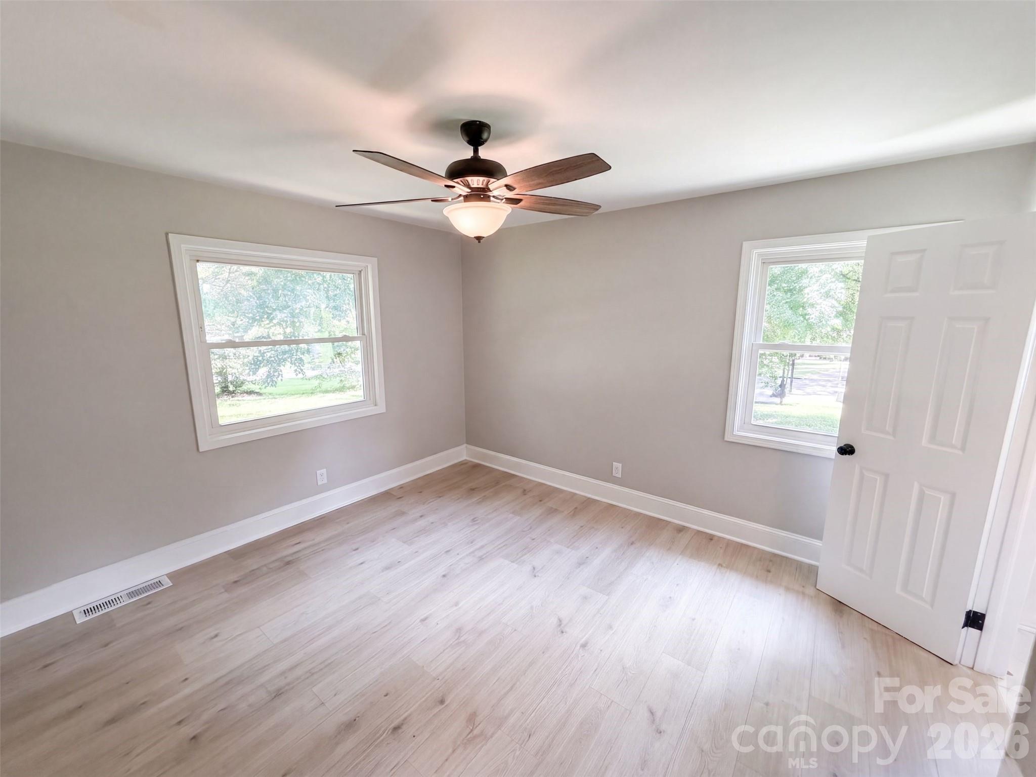 8519 Denbur Drive — Charlotte