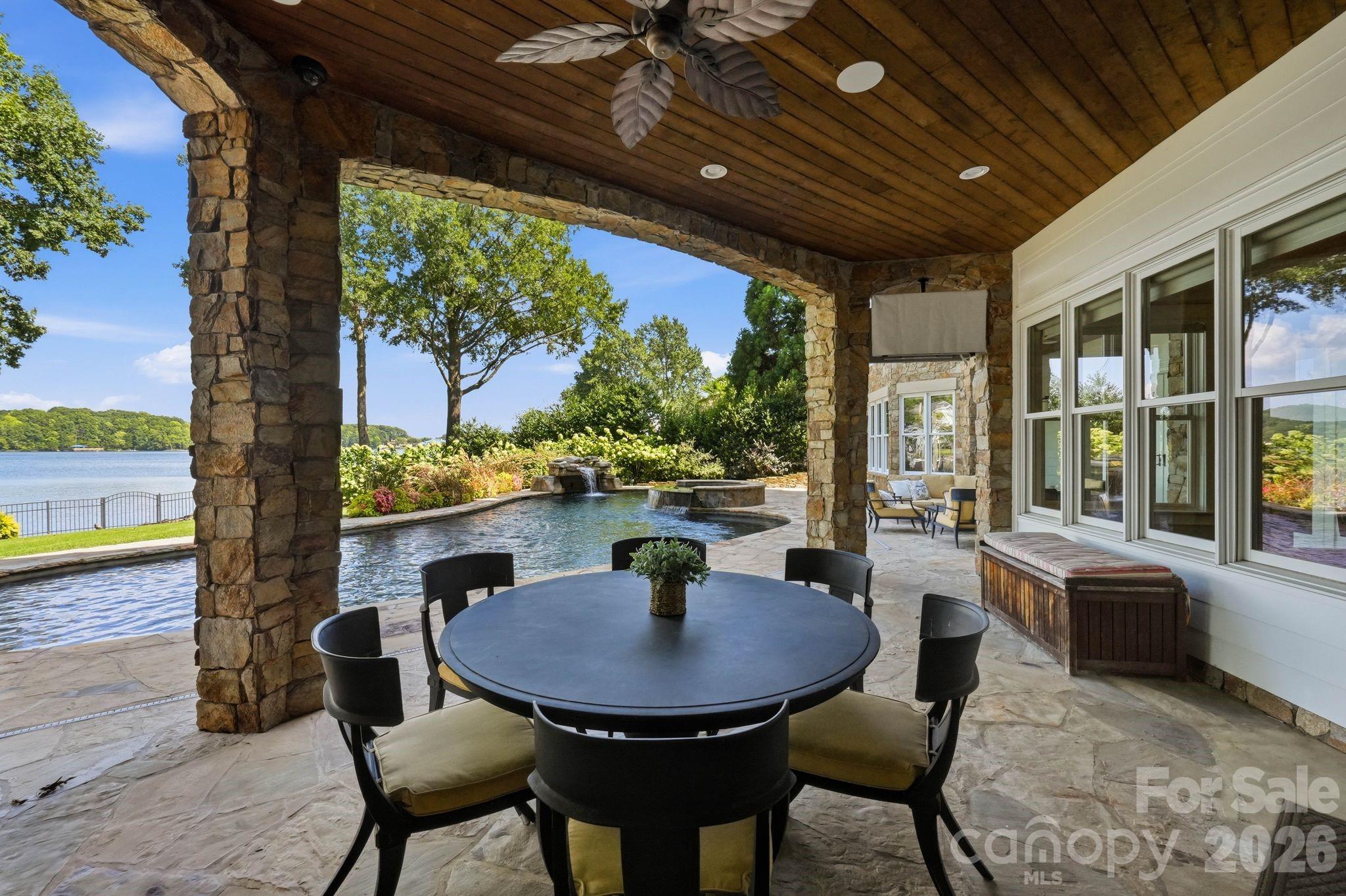 18802 Balmore Pines Lane — Cornelius
