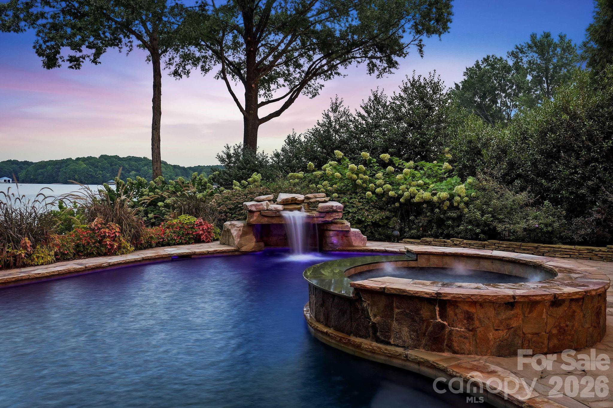 18802 Balmore Pines Lane — Cornelius