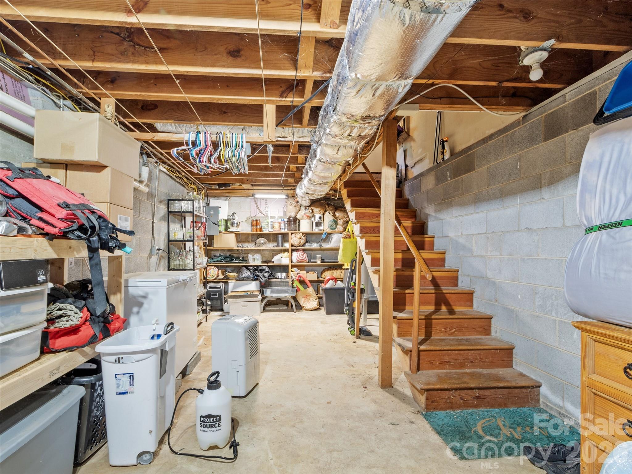 38 Crowell Road — Asheville