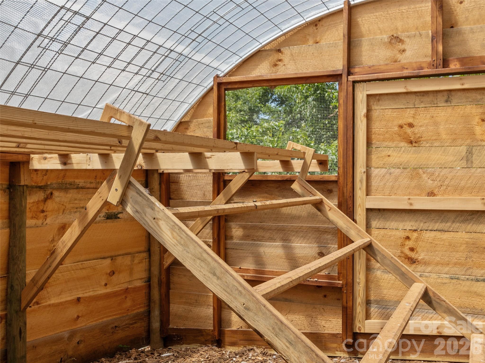38 Crowell Road — Asheville