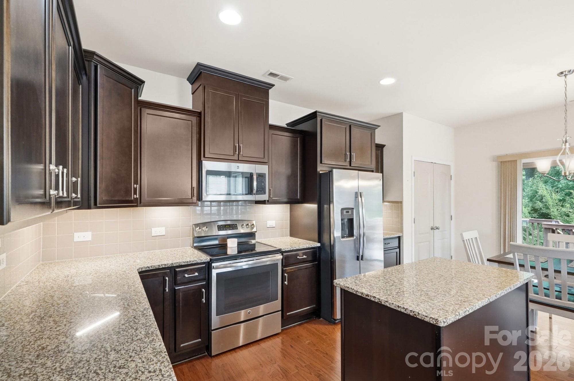 15000 Kinnegal Lane — Charlotte