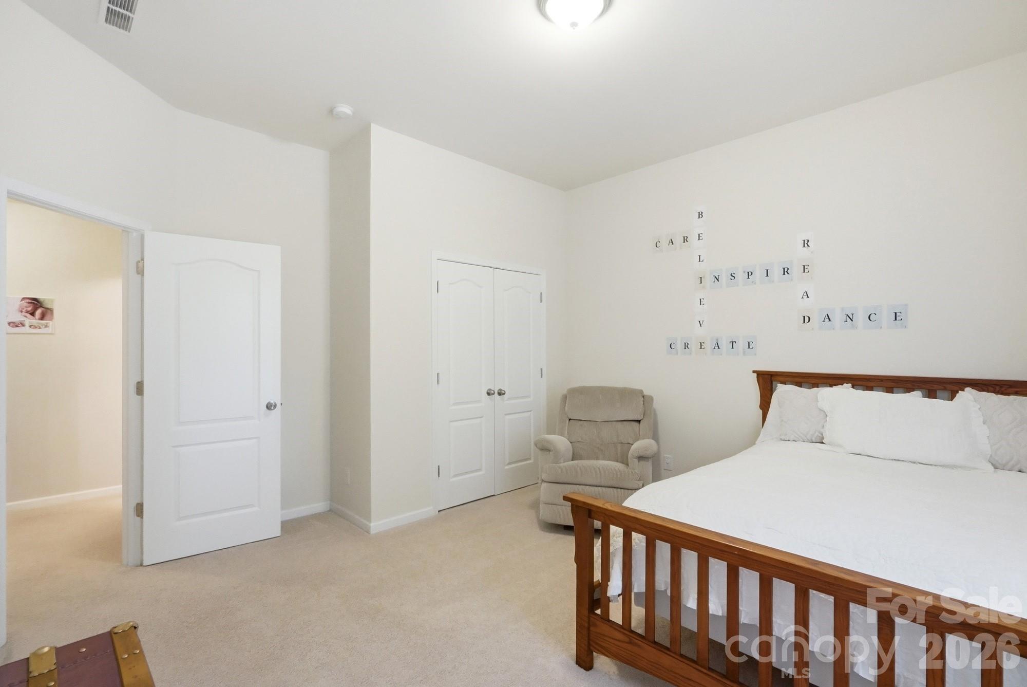 15000 Kinnegal Lane — Charlotte