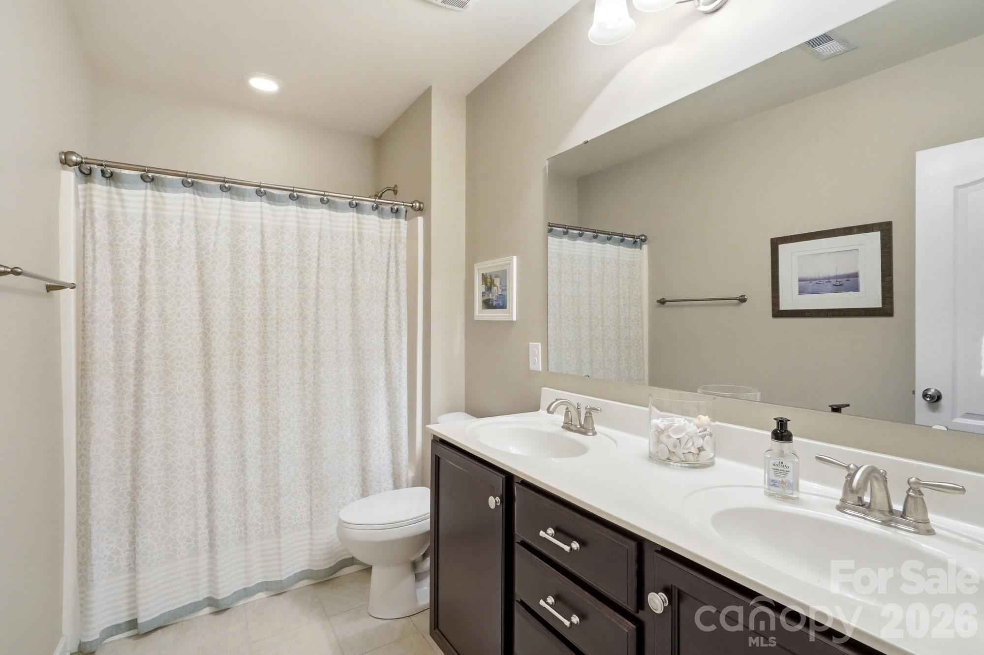 15000 Kinnegal Lane — Charlotte