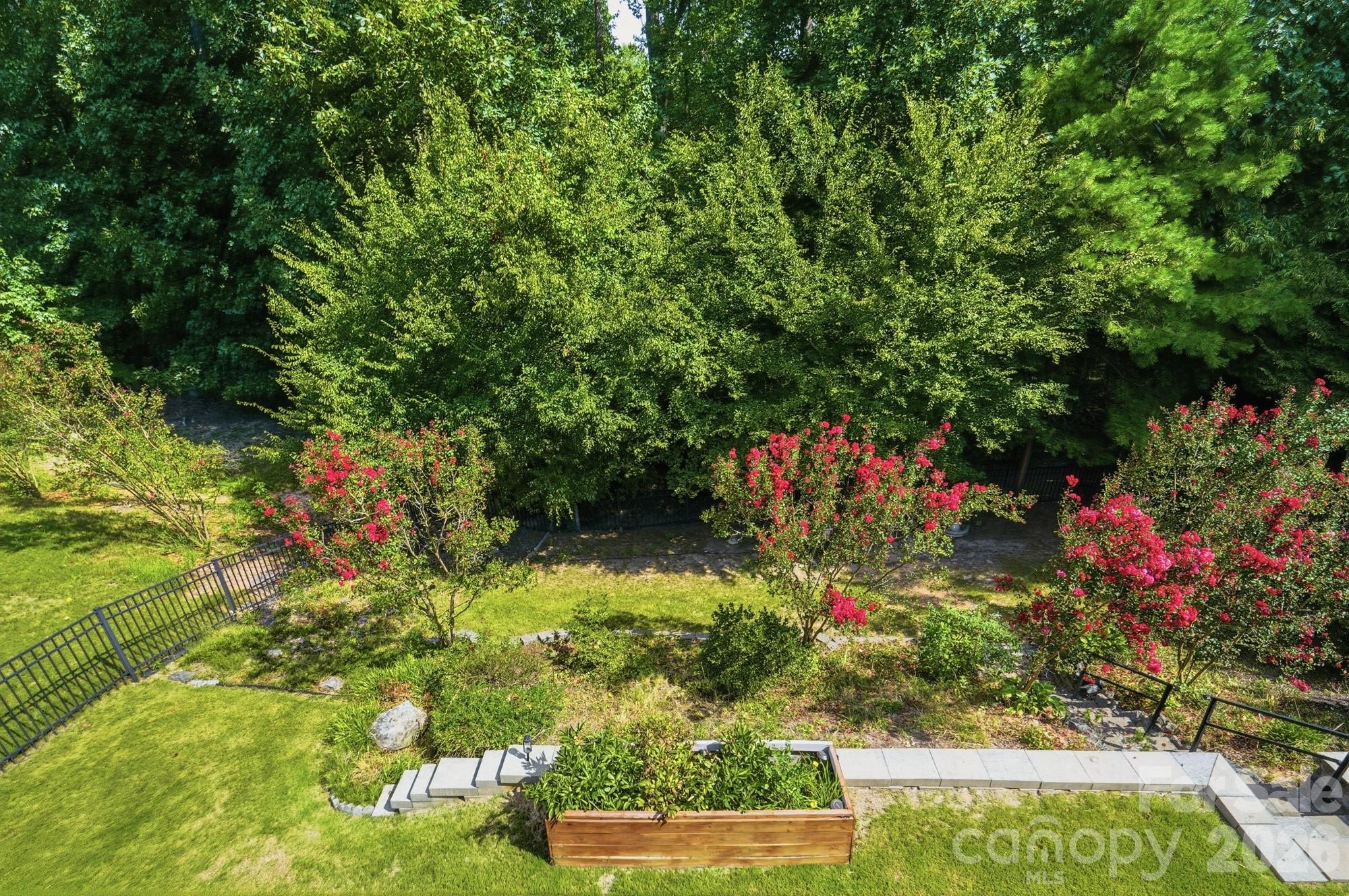 15000 Kinnegal Lane — Charlotte