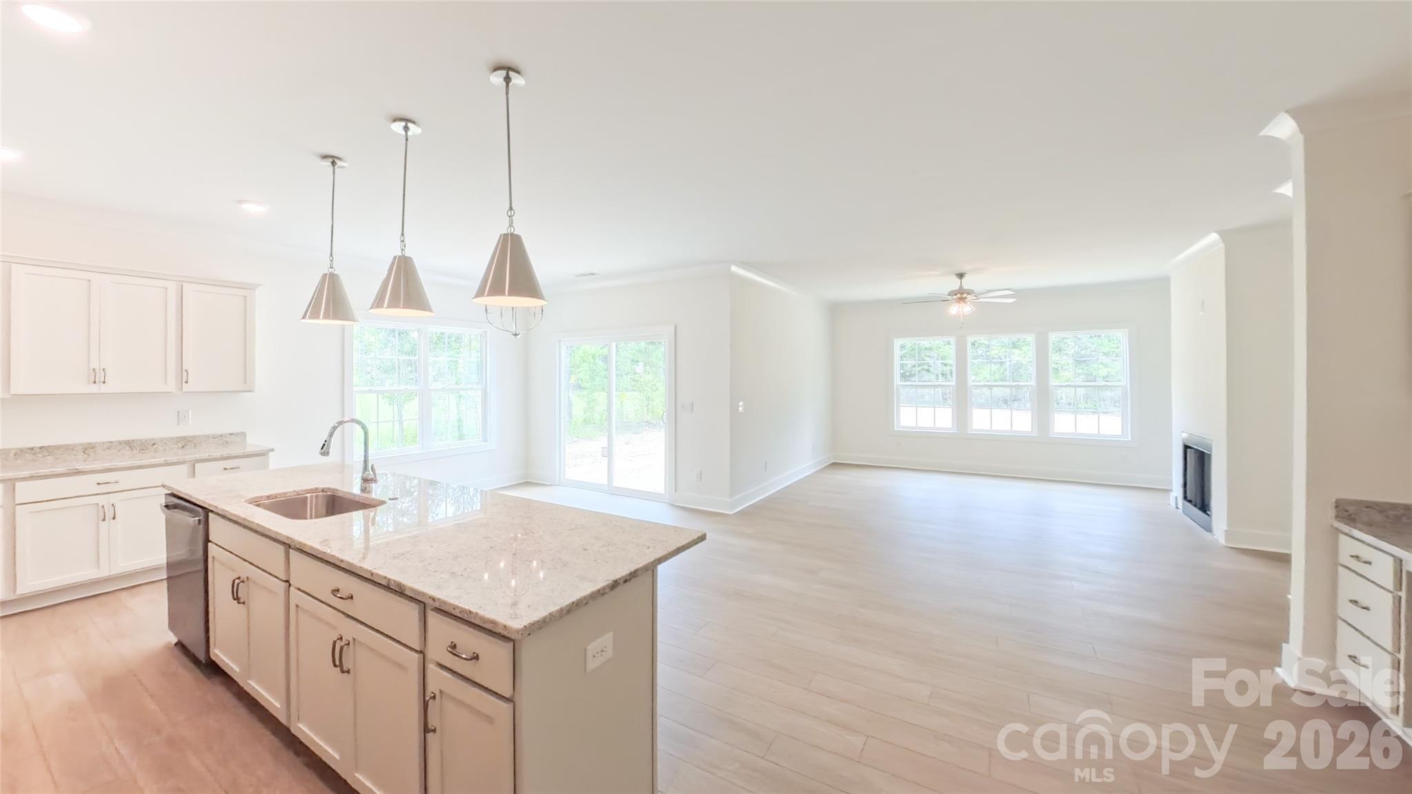 3111 Meadowcrest Drive — Clover