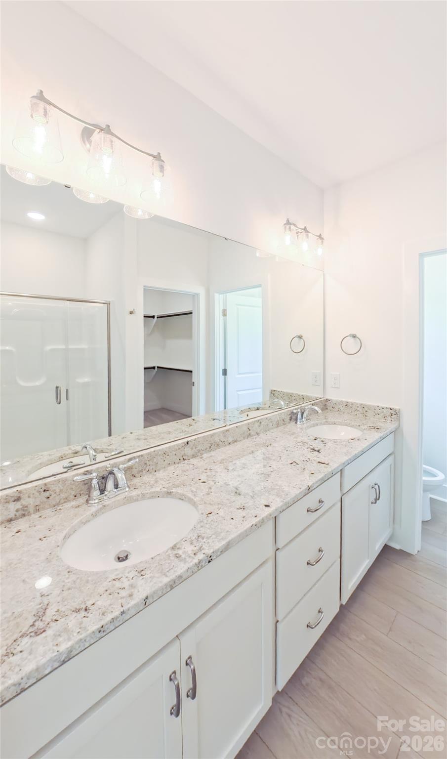 3111 Meadowcrest Drive — Clover