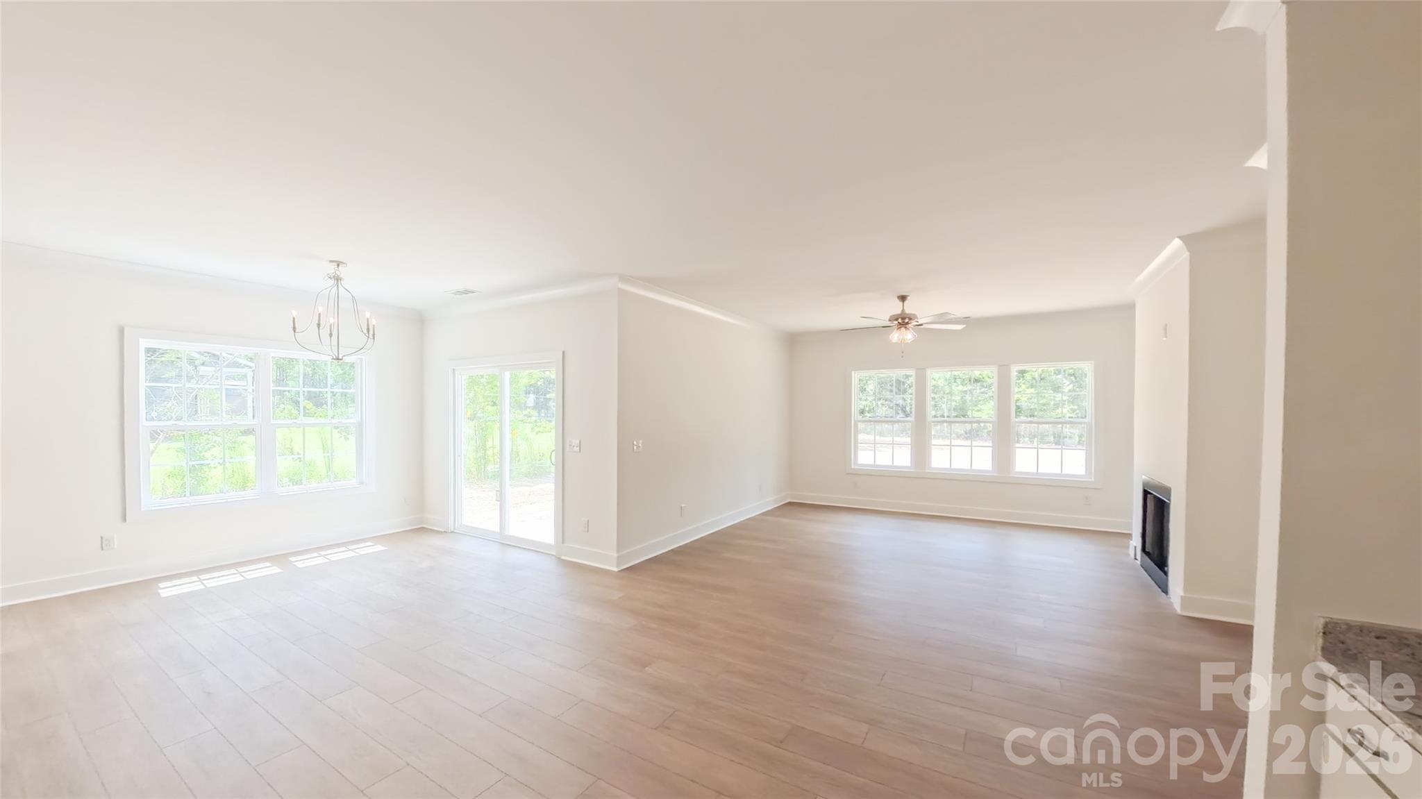 3111 Meadowcrest Drive — Clover