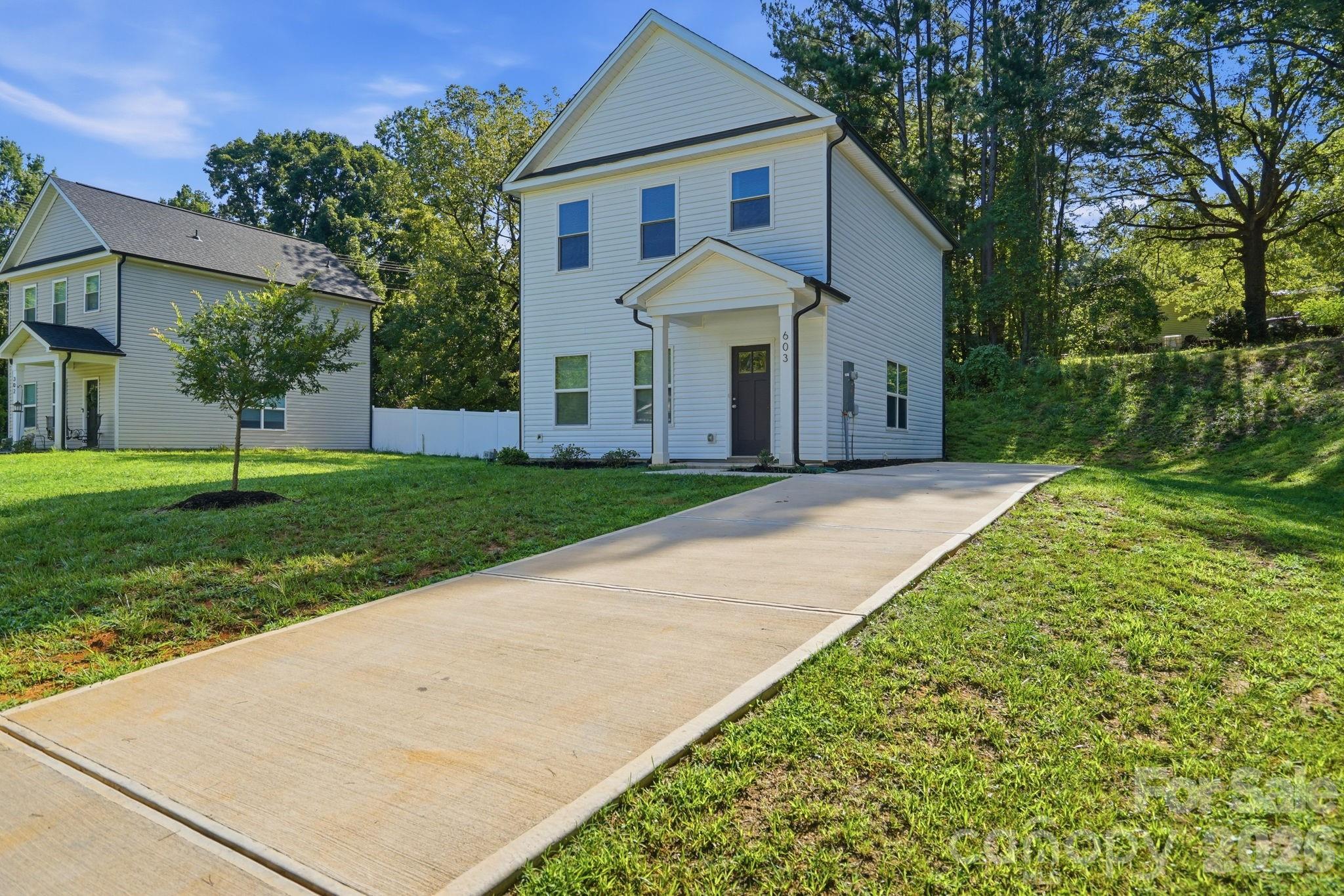 603 S 10th Street S — Bessemer City