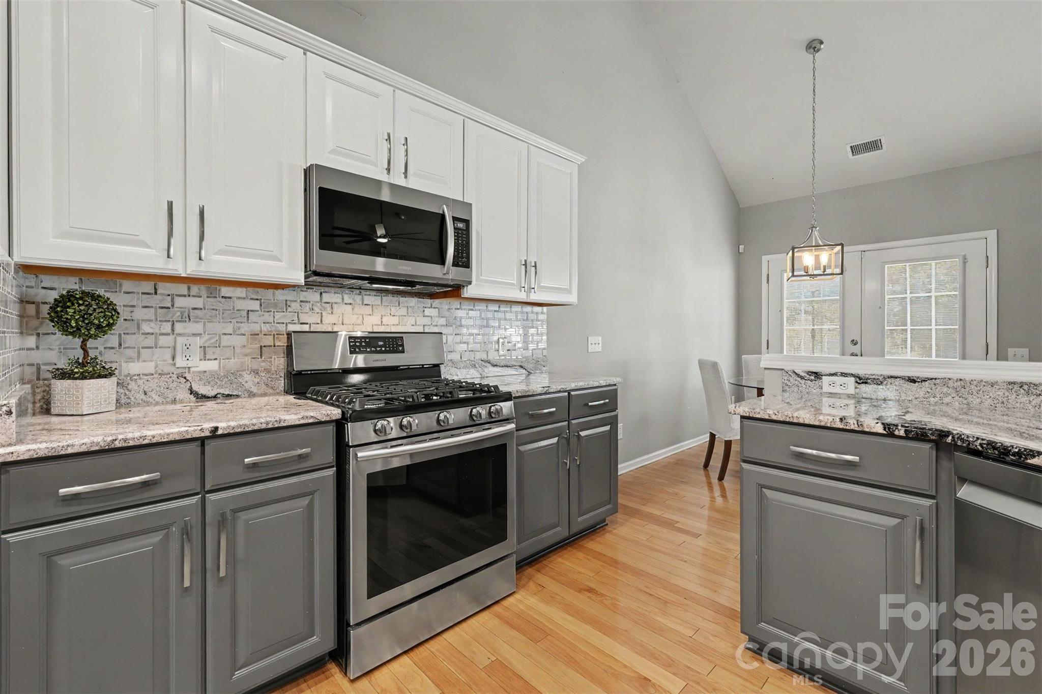 2517 Coltsgate Road — Waxhaw