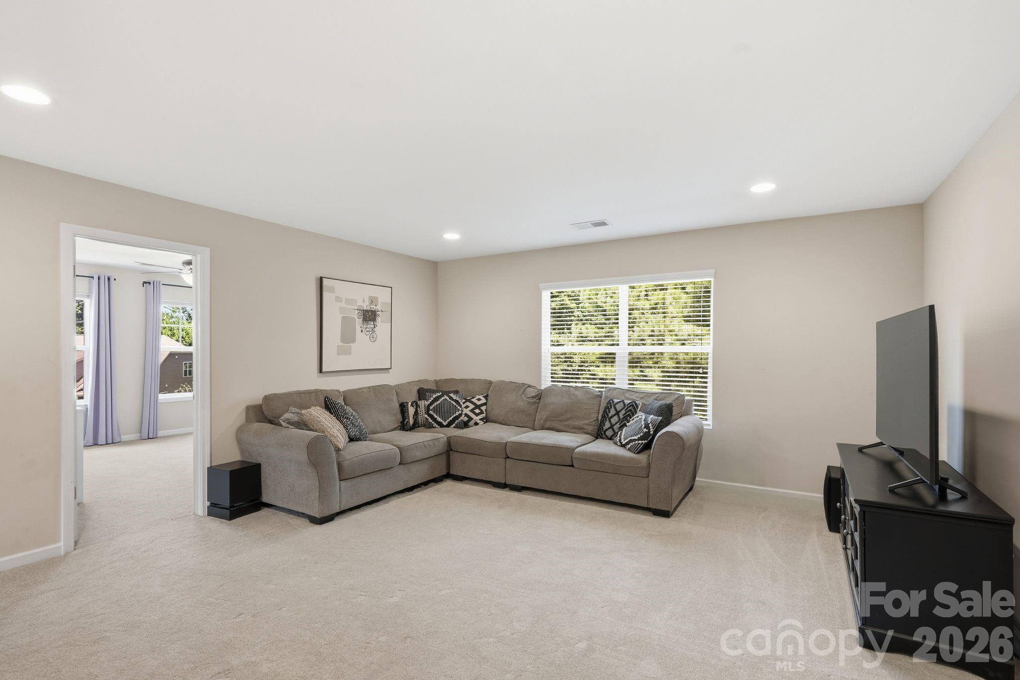 607 Winter Walk Lane — Lake Wylie
