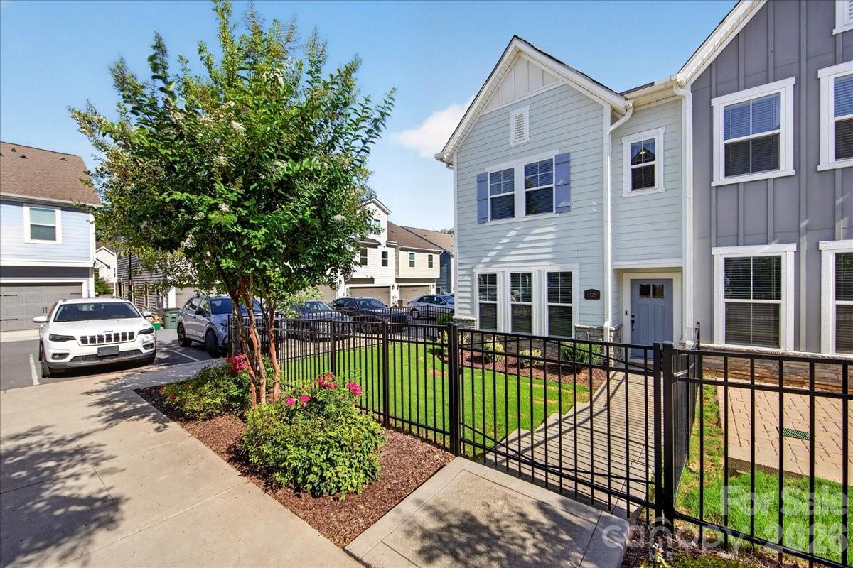 3125 Ada Mill Alley — Charlotte