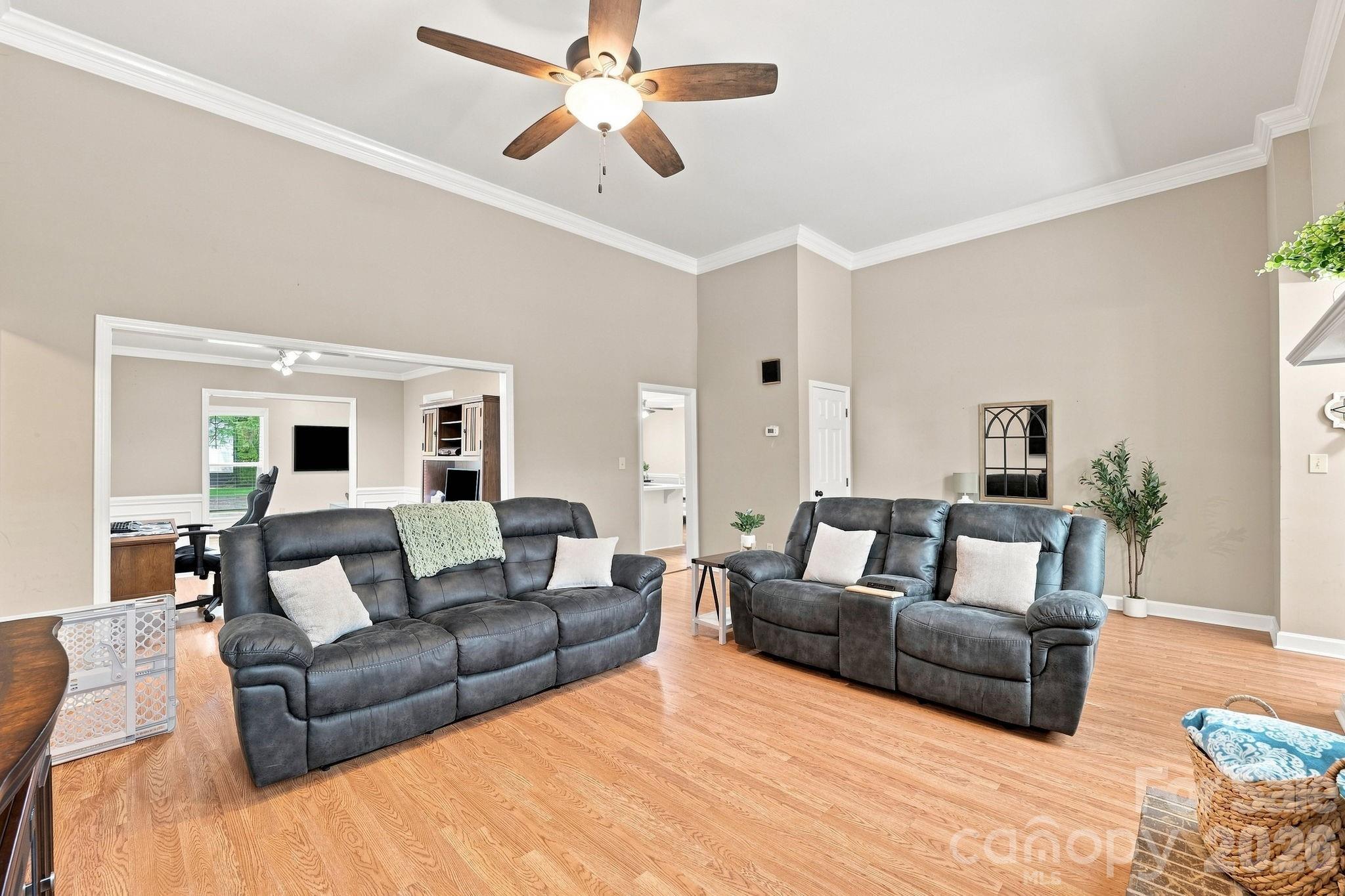 106 Webbed Foot Road — Mooresville