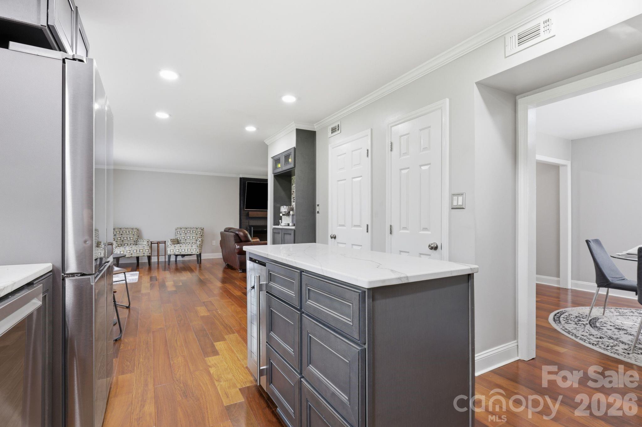 12200 Bay Tree Way — Charlotte