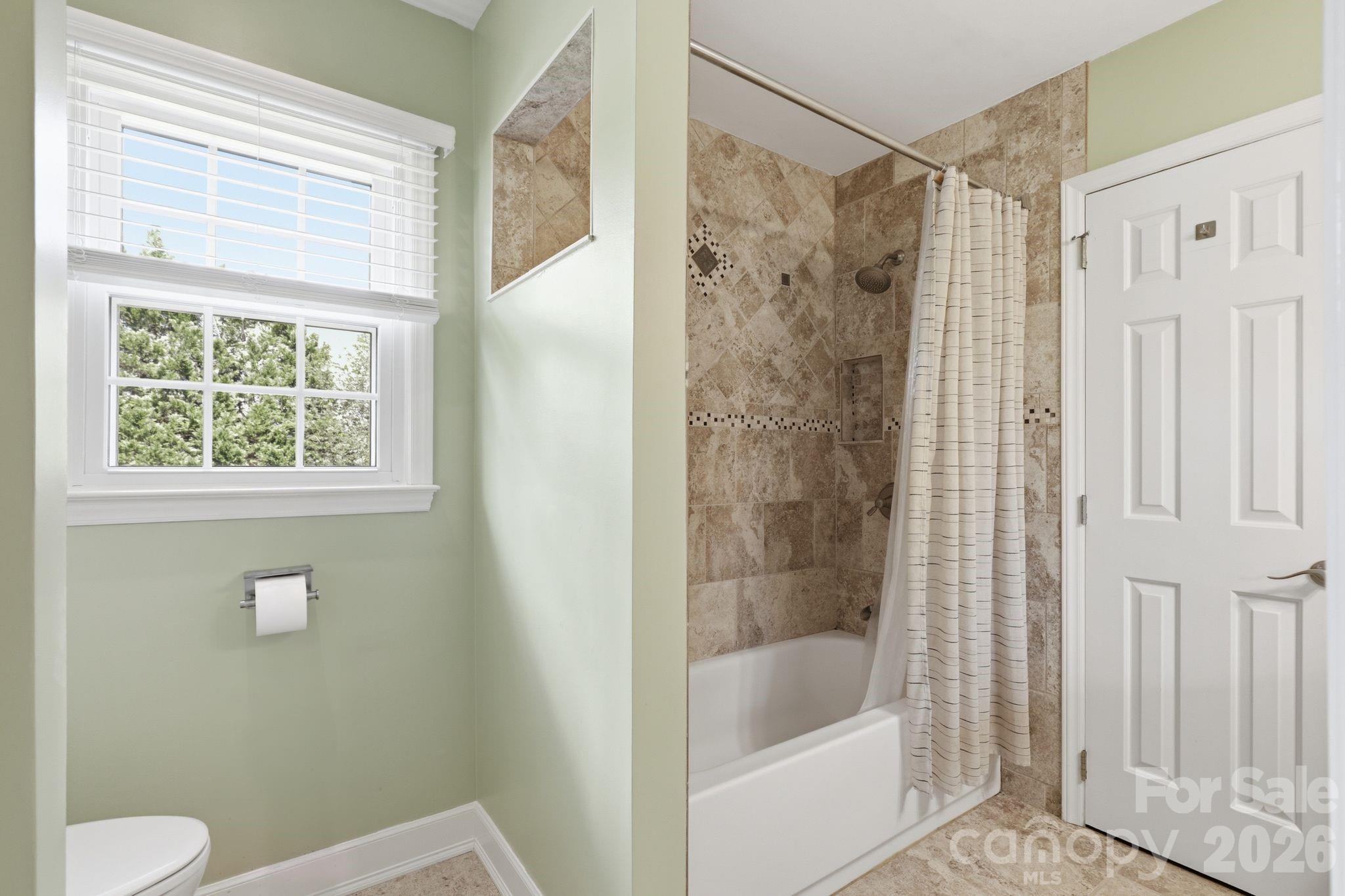 12200 Bay Tree Way — Charlotte