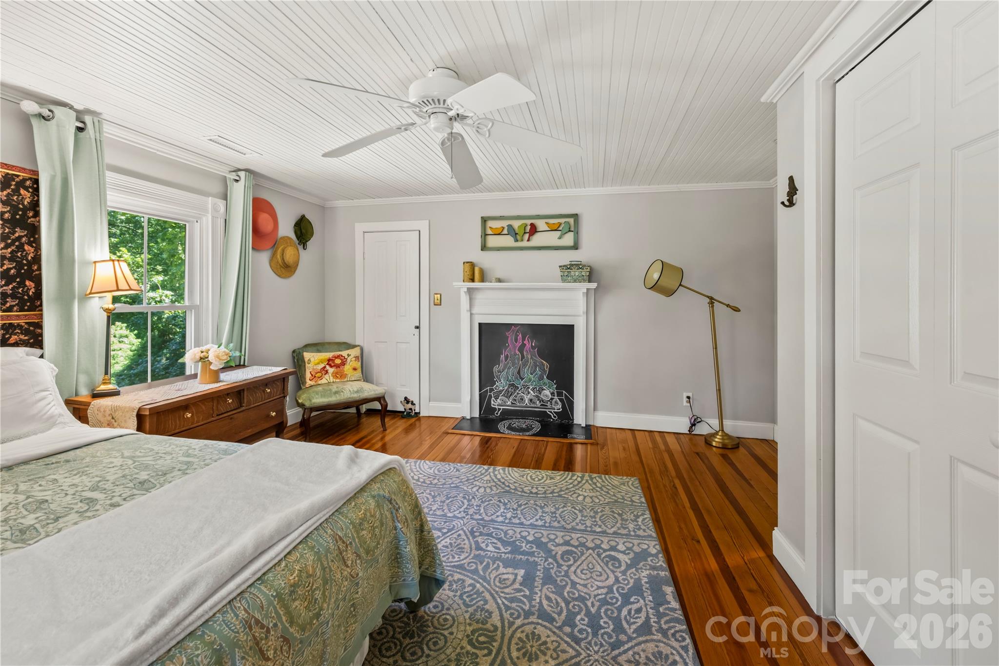 520 Esseola Street — Saluda