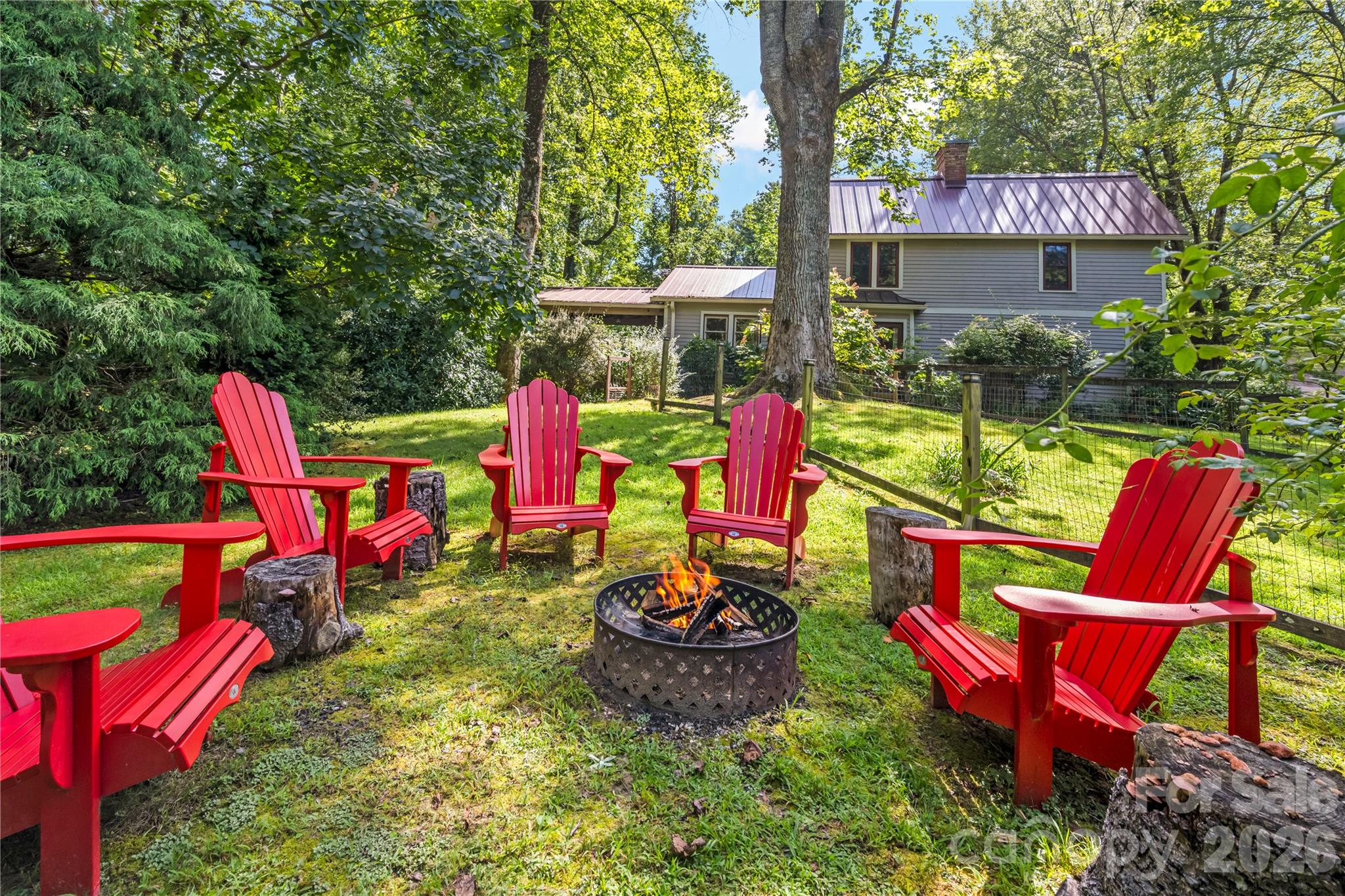 520 Esseola Street — Saluda