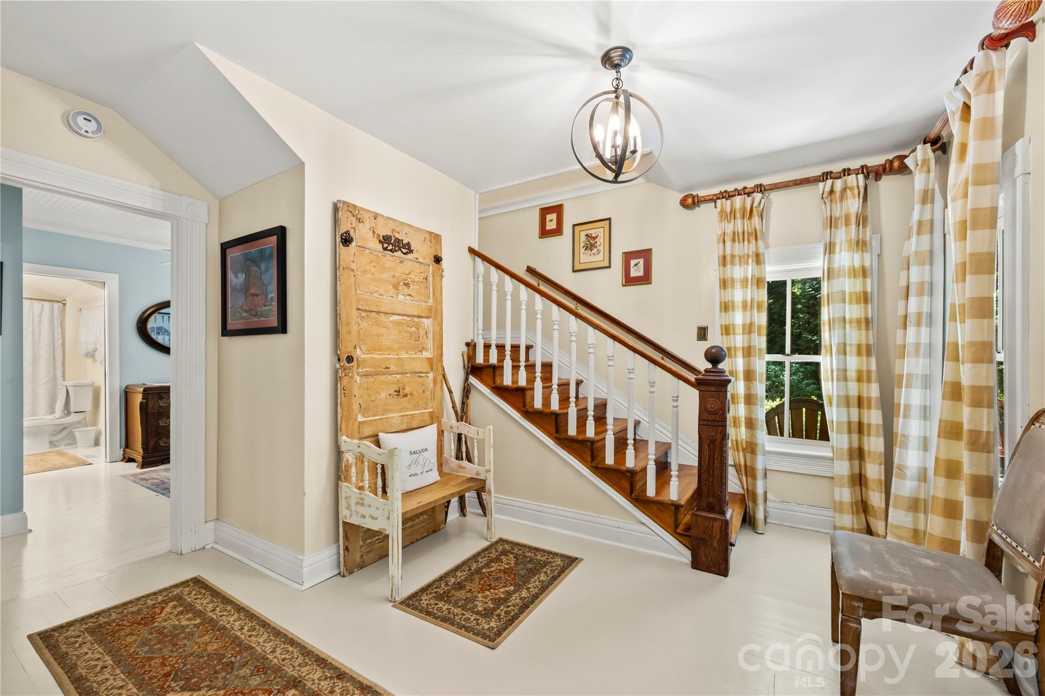 520 Esseola Street — Saluda