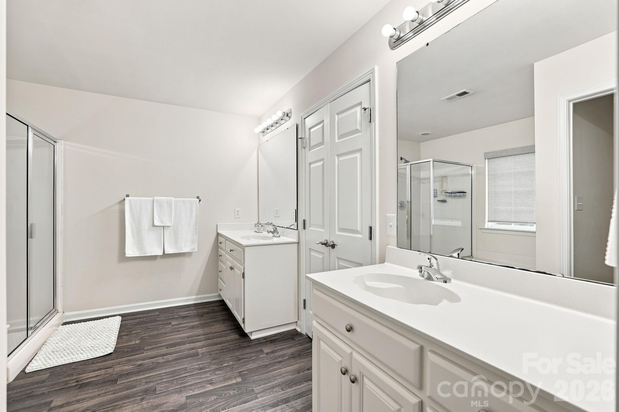 12415 Oakbriar Lane — Charlotte