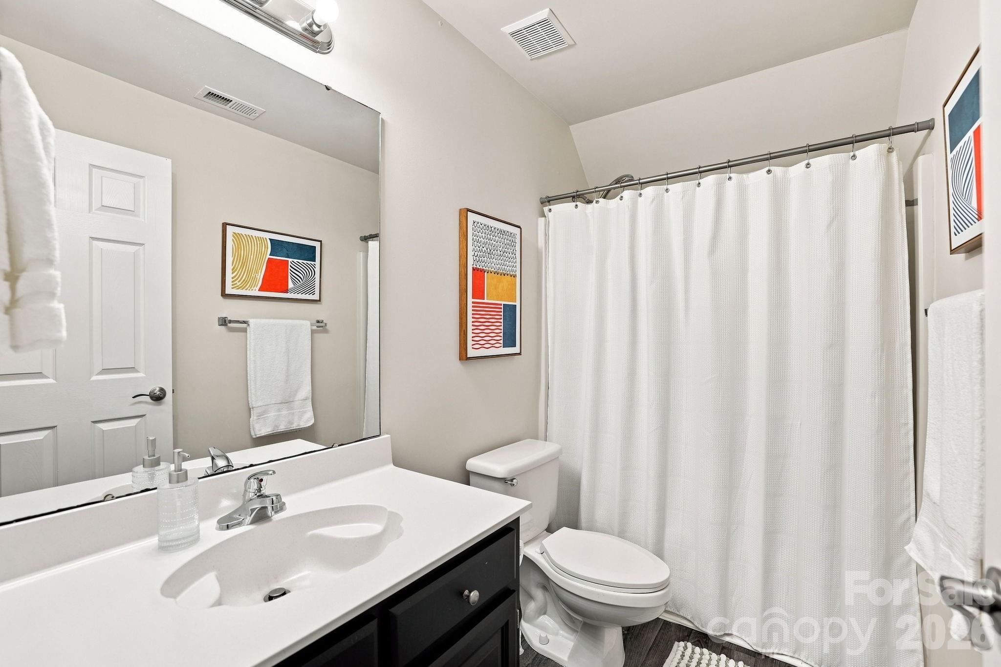 12415 Oakbriar Lane — Charlotte