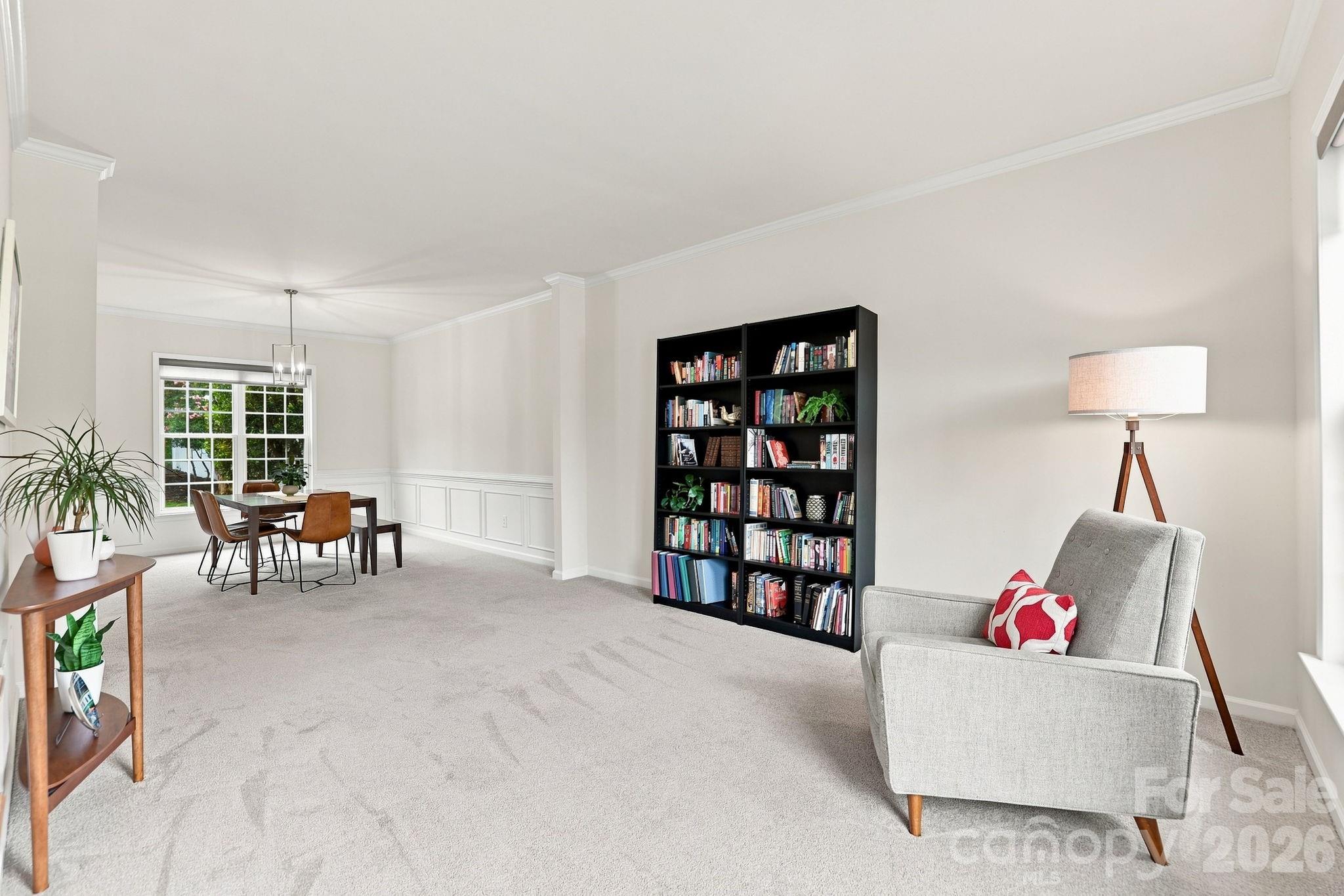 12415 Oakbriar Lane — Charlotte
