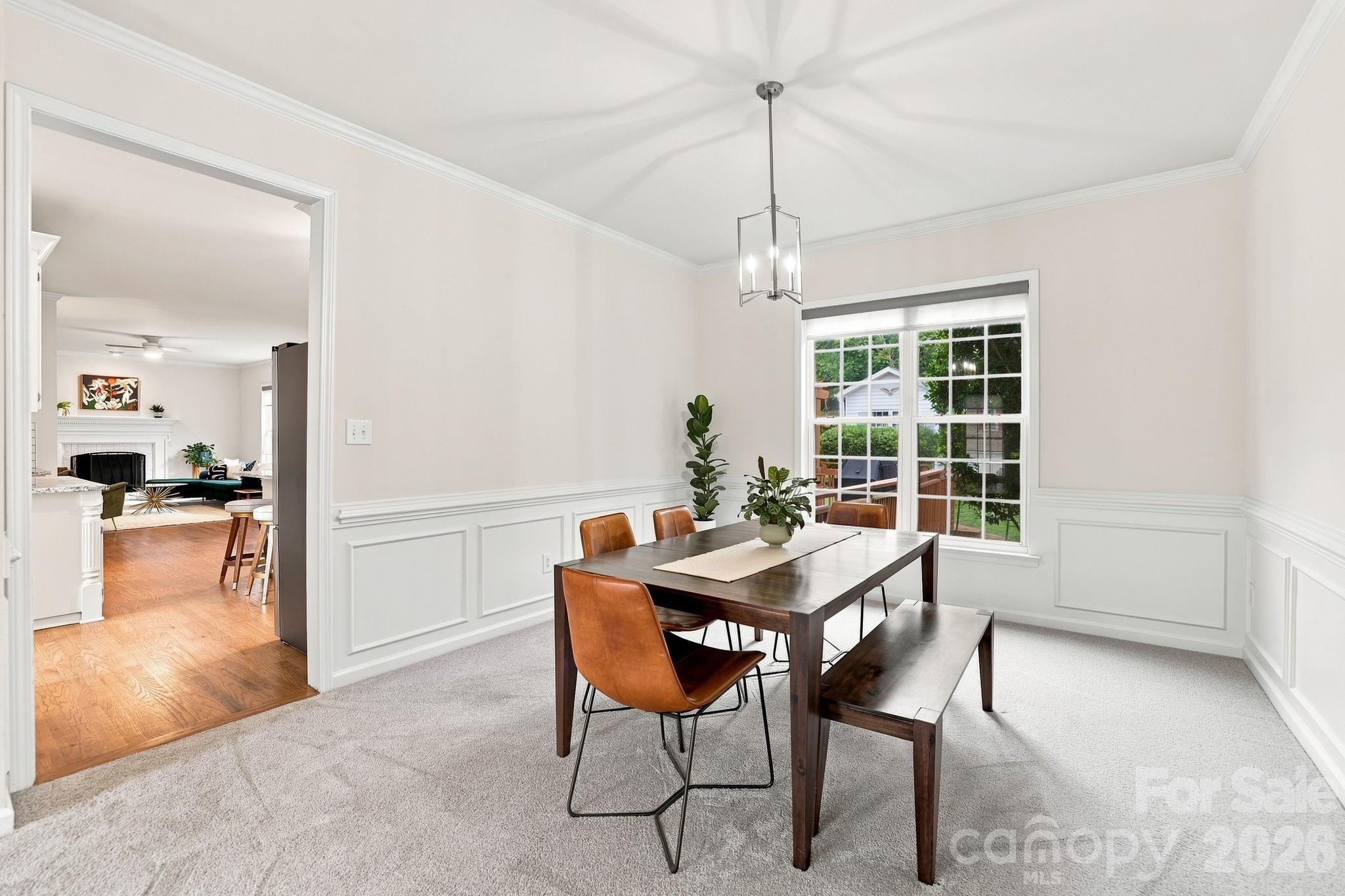 12415 Oakbriar Lane — Charlotte