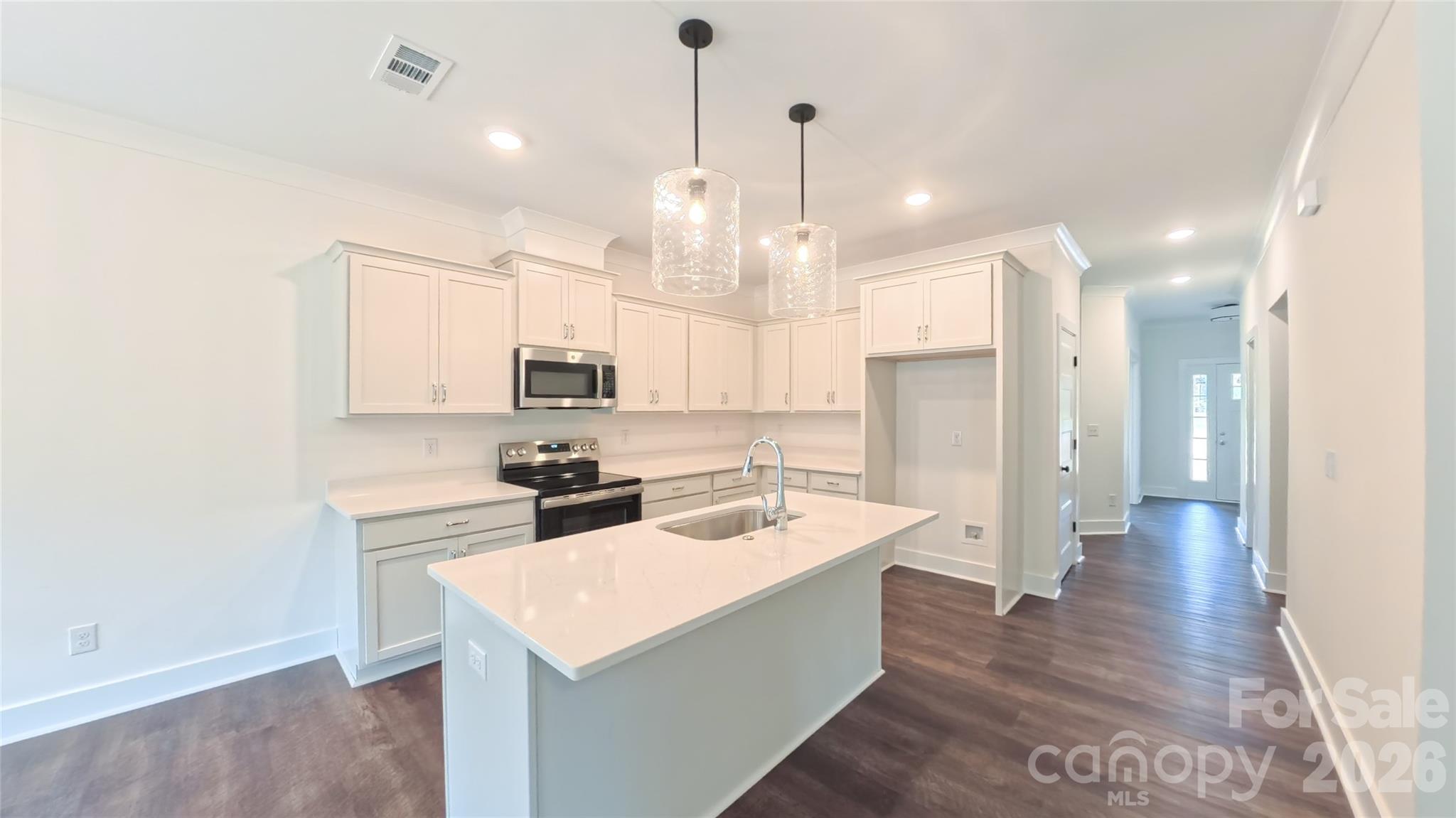 3155 Meadowcrest Drive — Clover