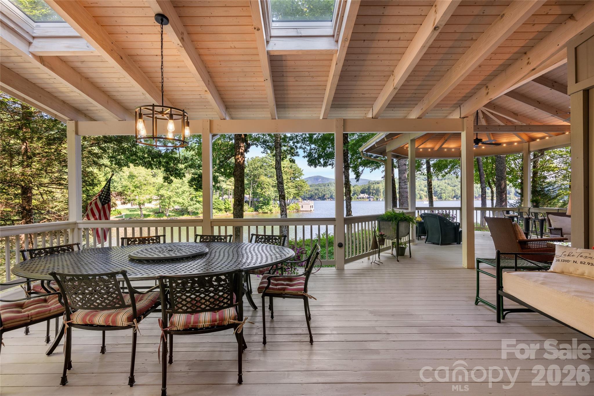 73 Lake Point Drive — Lake Toxaway