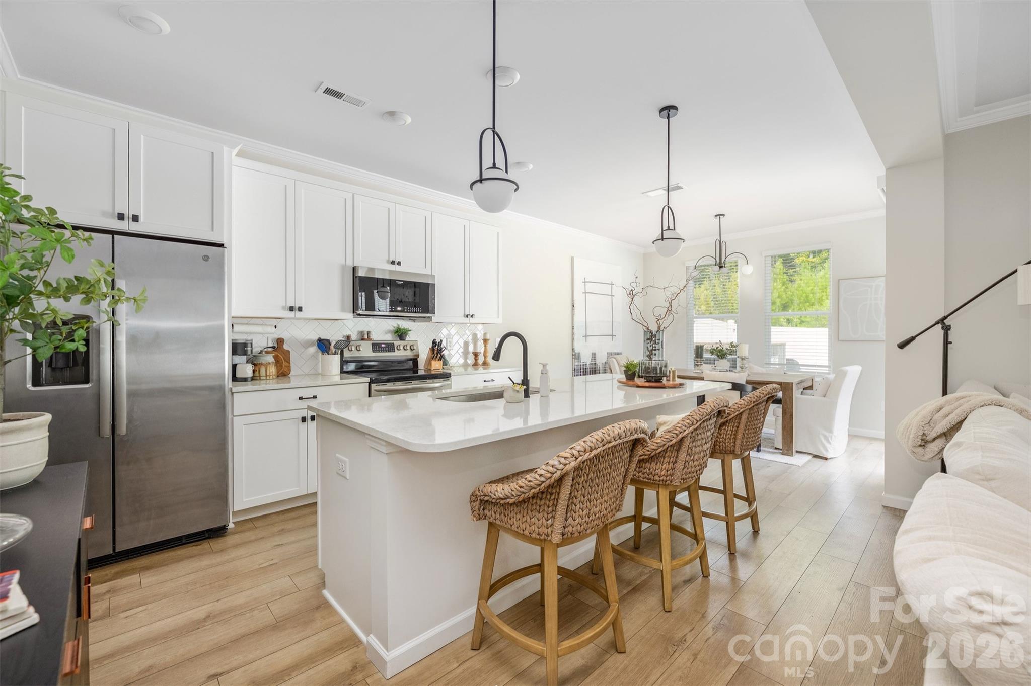 8108 Merryvale Lane — Charlotte